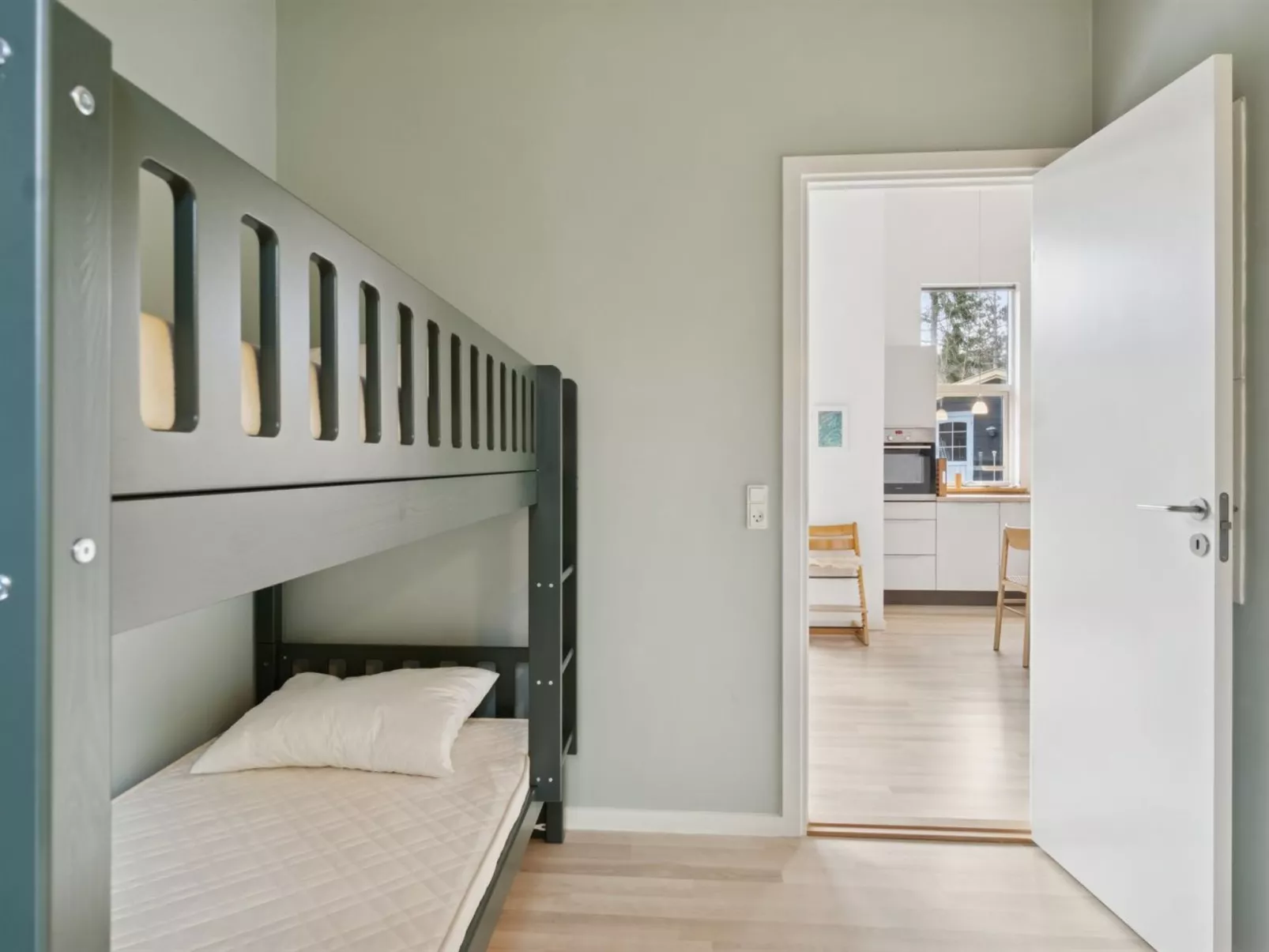 "Erikke" - 575m from the sea-Binnen