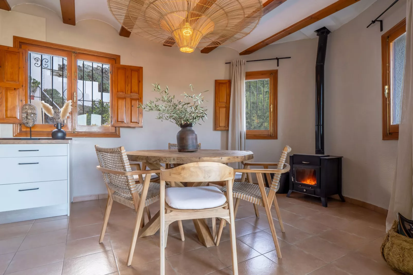 Villa Vista Pedreguer-Eetkamer