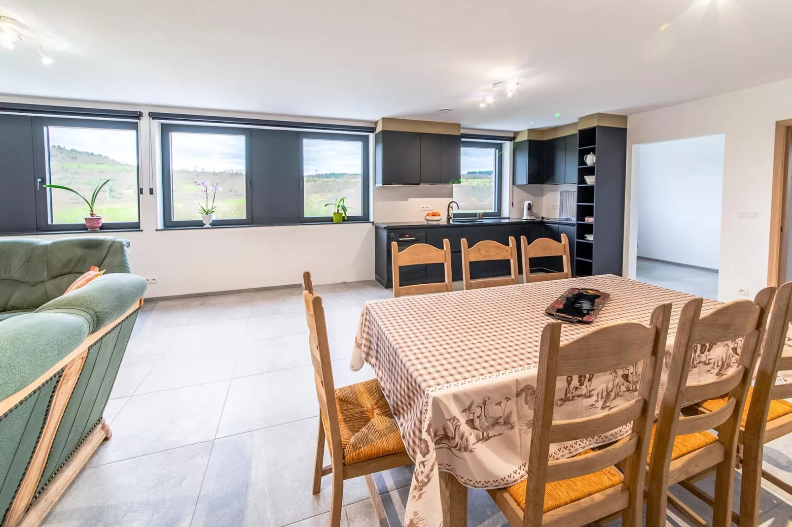 Le vol du milan-Eetkamer