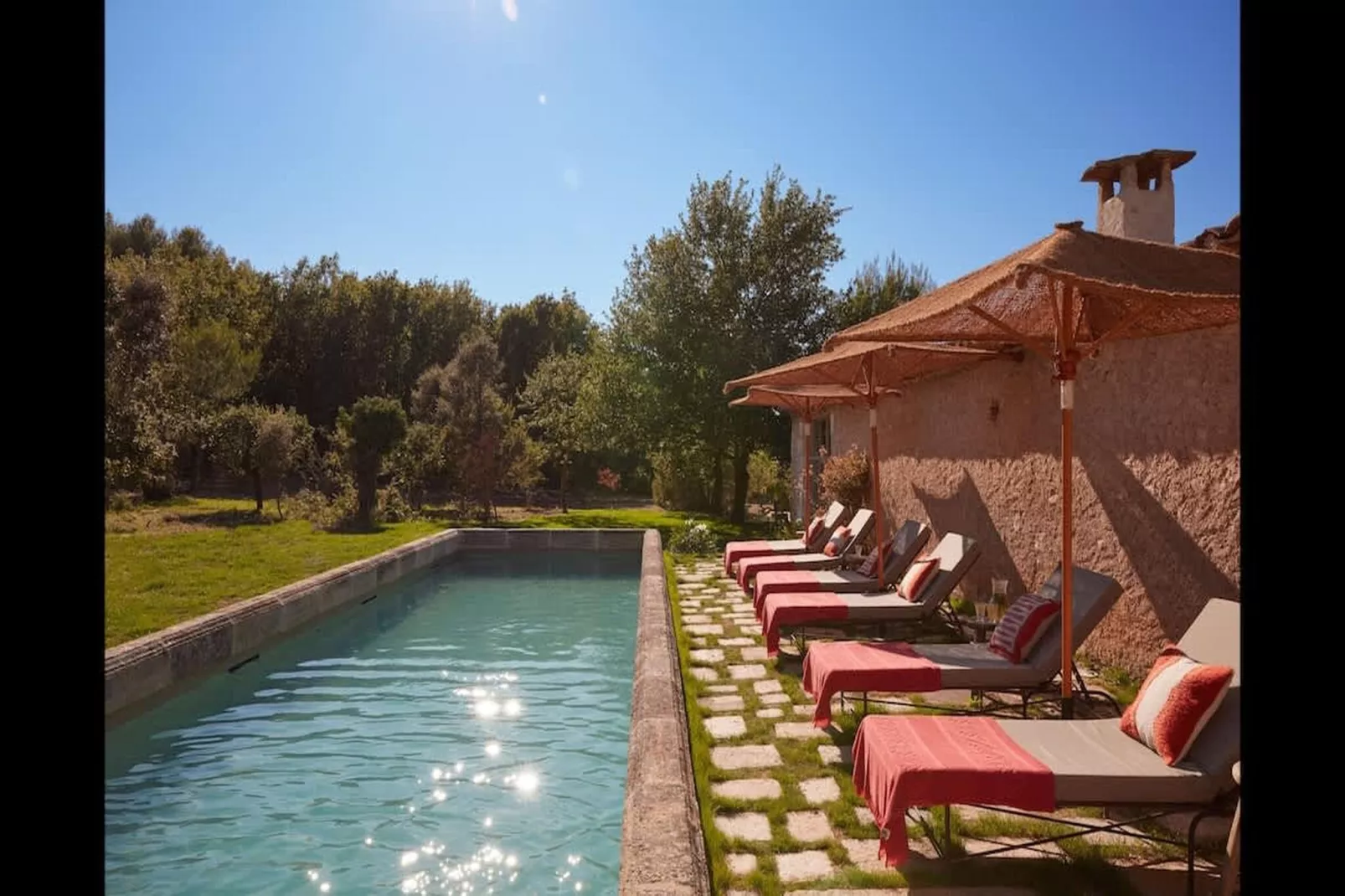 Villa de charme confort au milieu des vignes du Lubéron-Zwembad