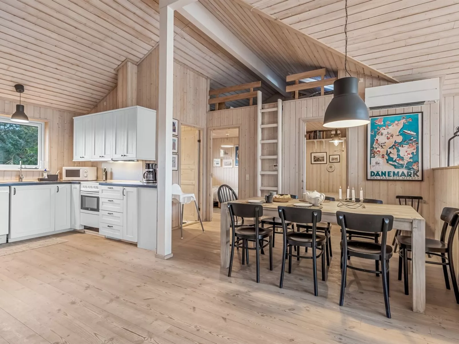 "Åse" - 1.3km from the sea-Binnen