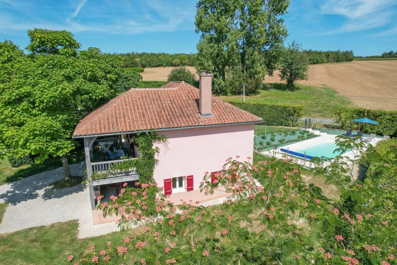 Pavillon 3 - Buitenkant zomer