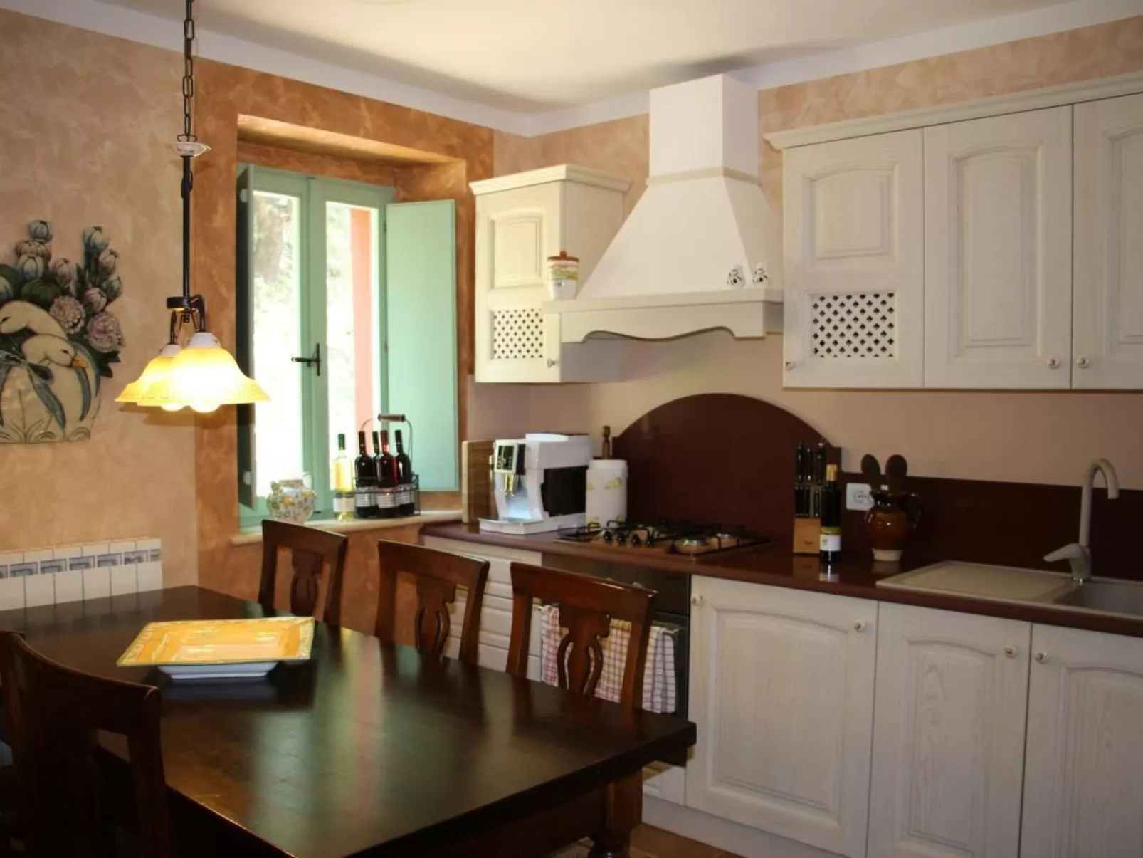 Casa Sacciofa in Monte Rinaldo - Image-tags.info