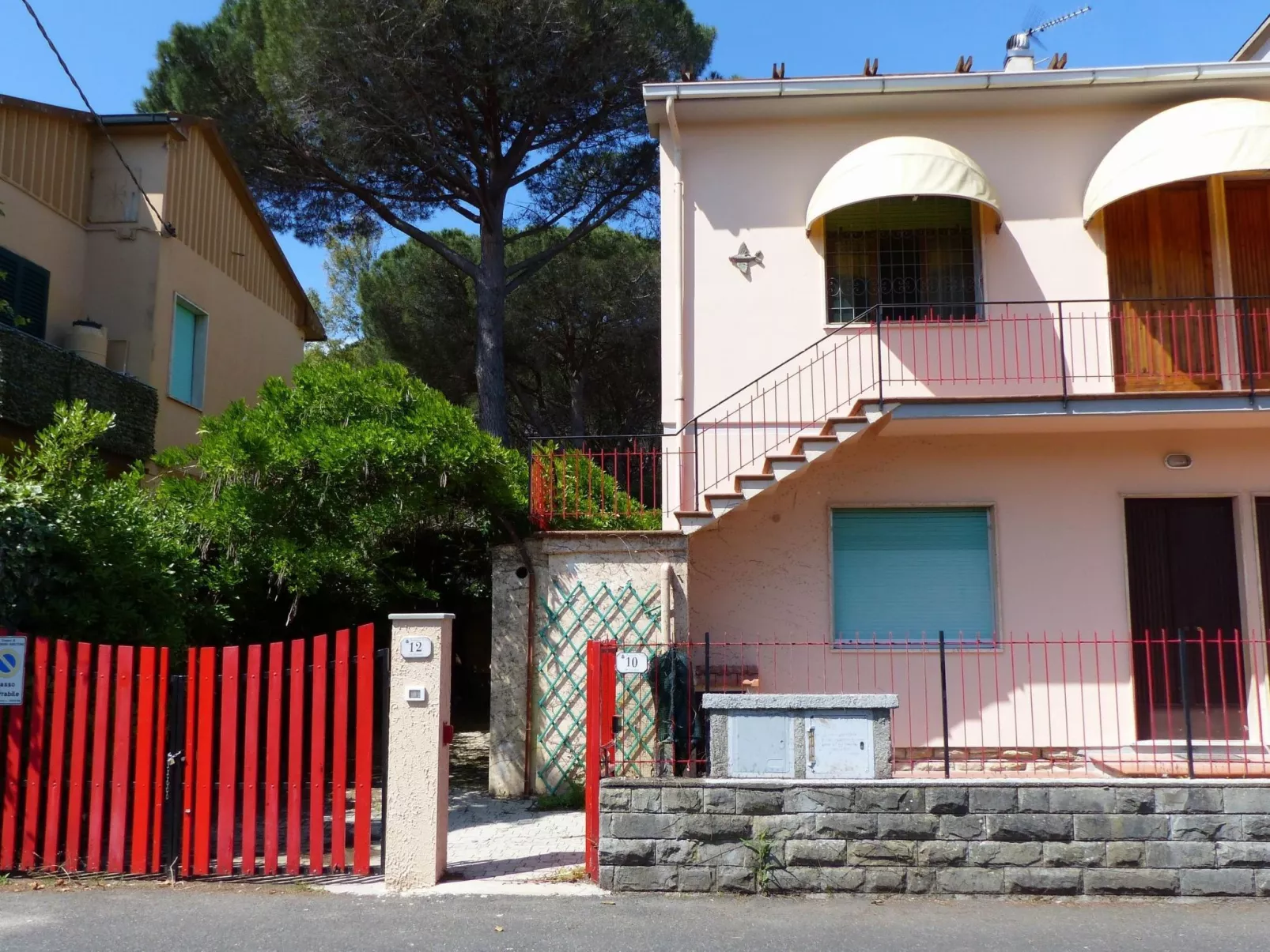 Große Wohnung in Mazzanta mit Schöner Terrasse - Image-tags.info