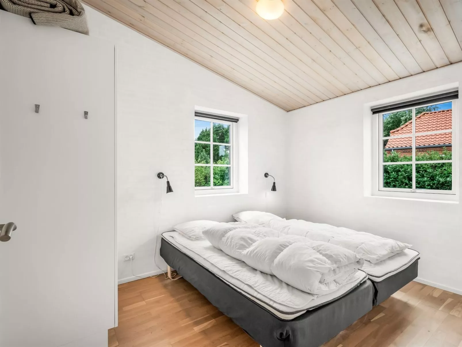 "Marjatta" - 3.2km from the sea - Binnen