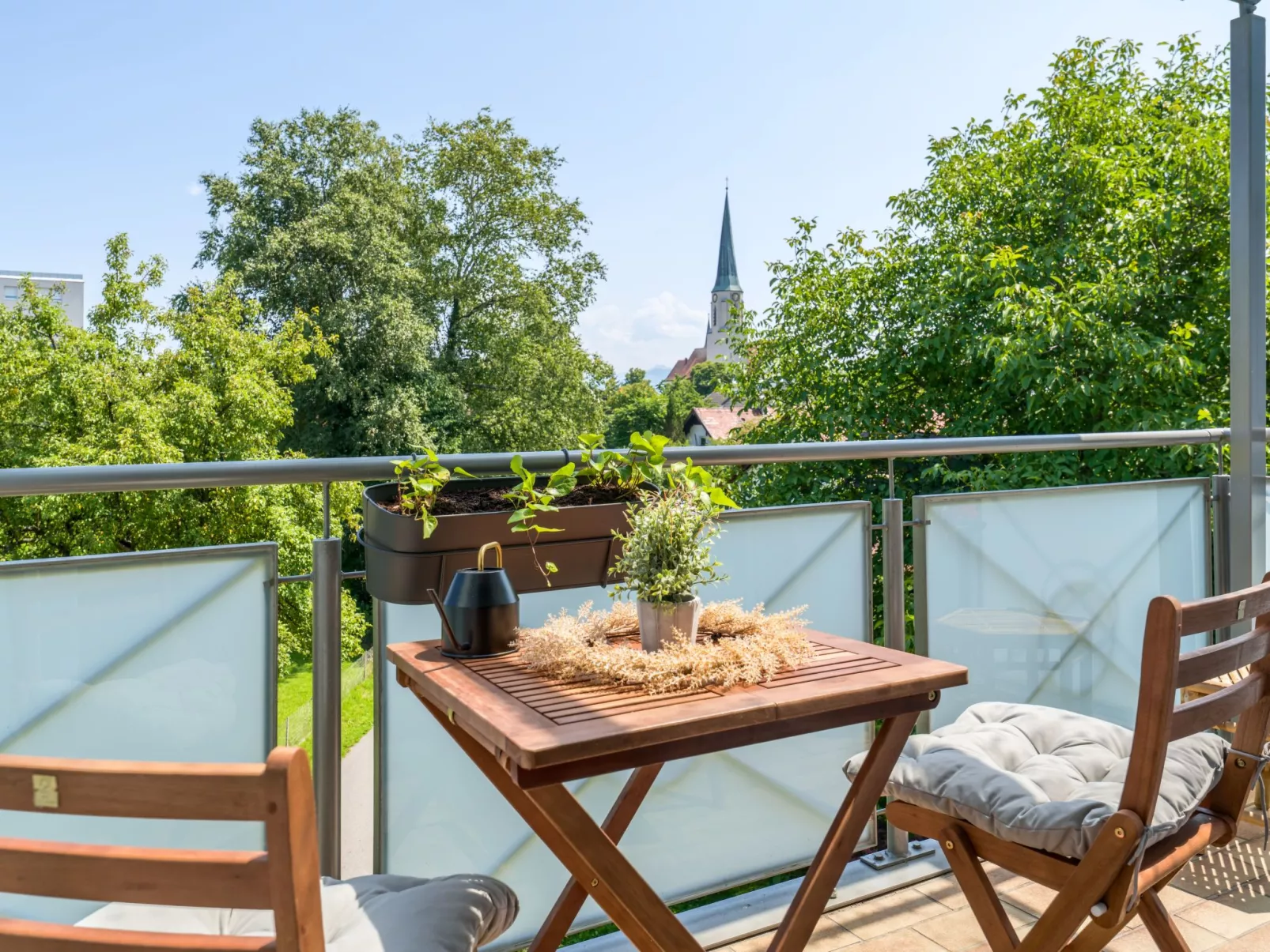 1OG mitte helle 70m 2 Zimmer Wohnung nähe Salzburg - Image-tags.info