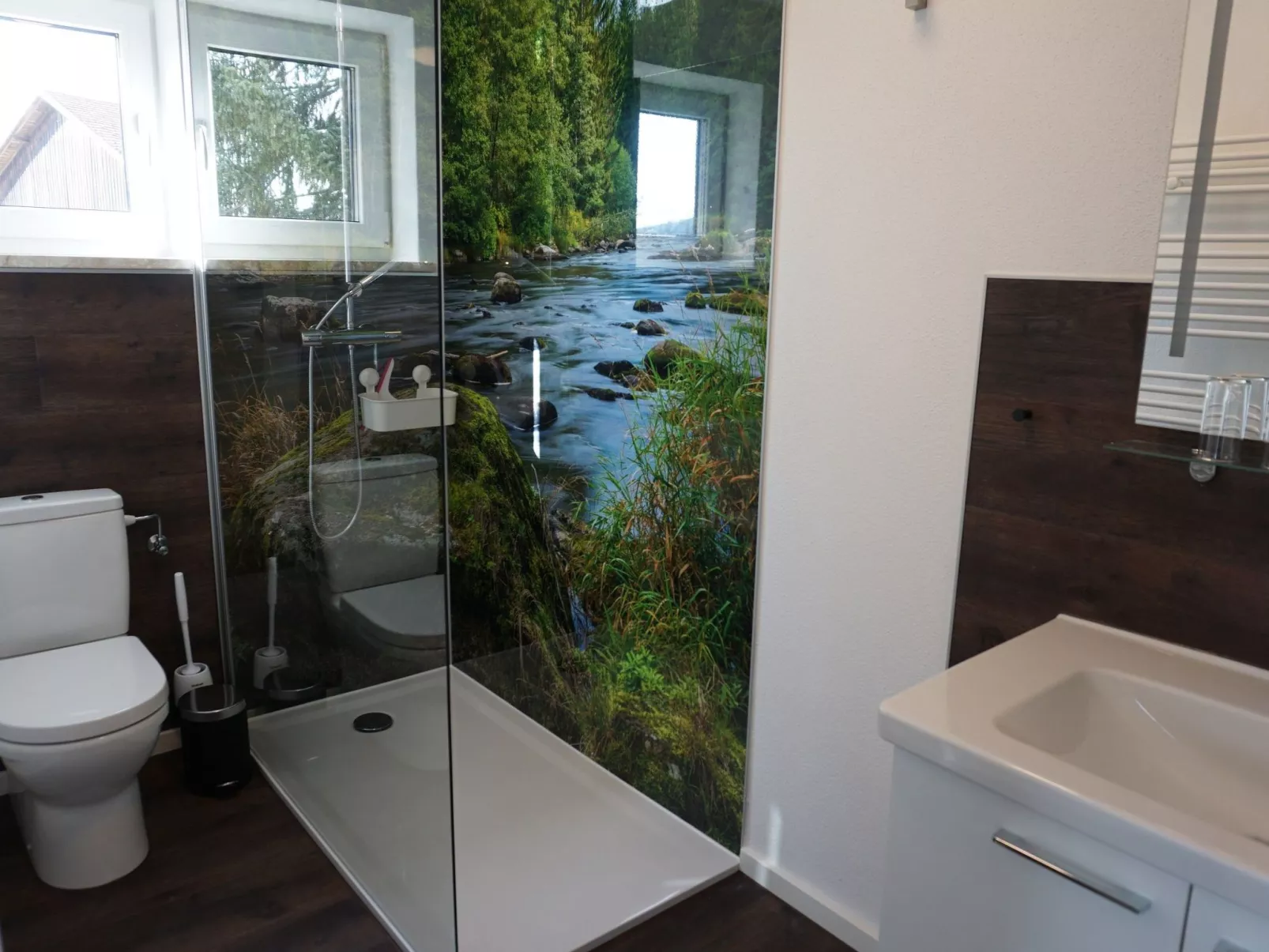 BayVista mit Balkon und Bergblick - Image-tags.info