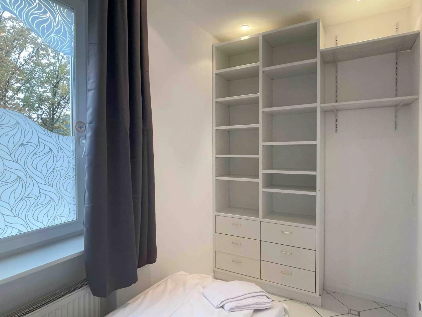 R111 - Image-tags.info