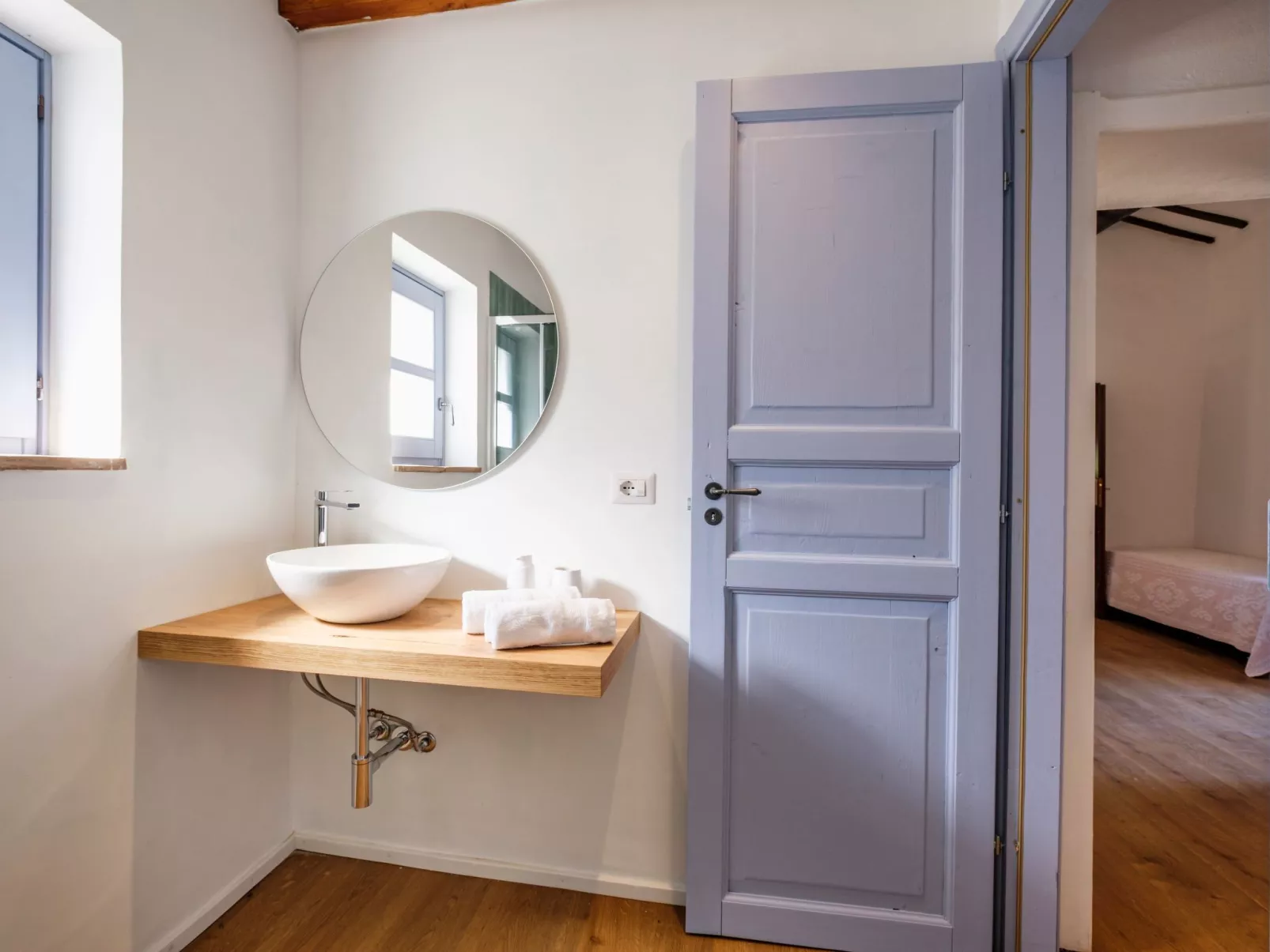 Altes gallurisches Bauernhaus mit Blick auf Olbia - Binnen