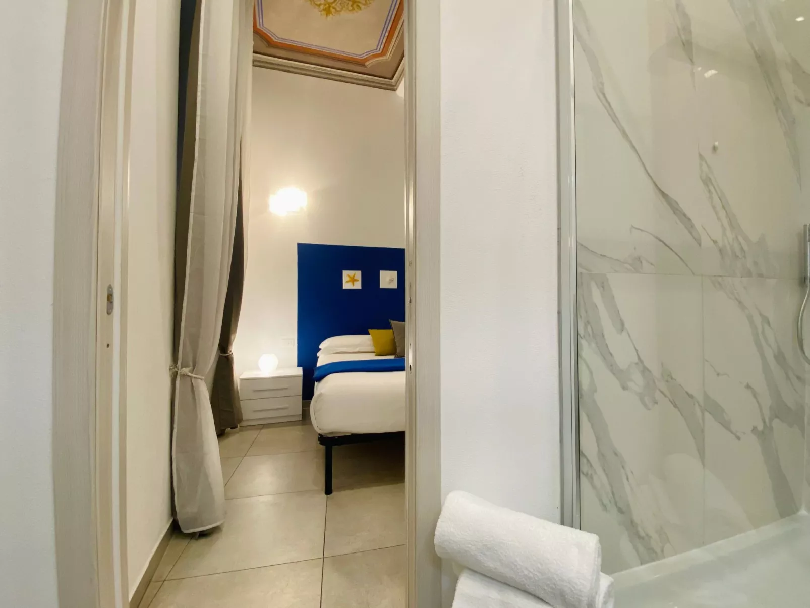 Charmante Wohnung mit Meerblick und Garage - Image-tags.info