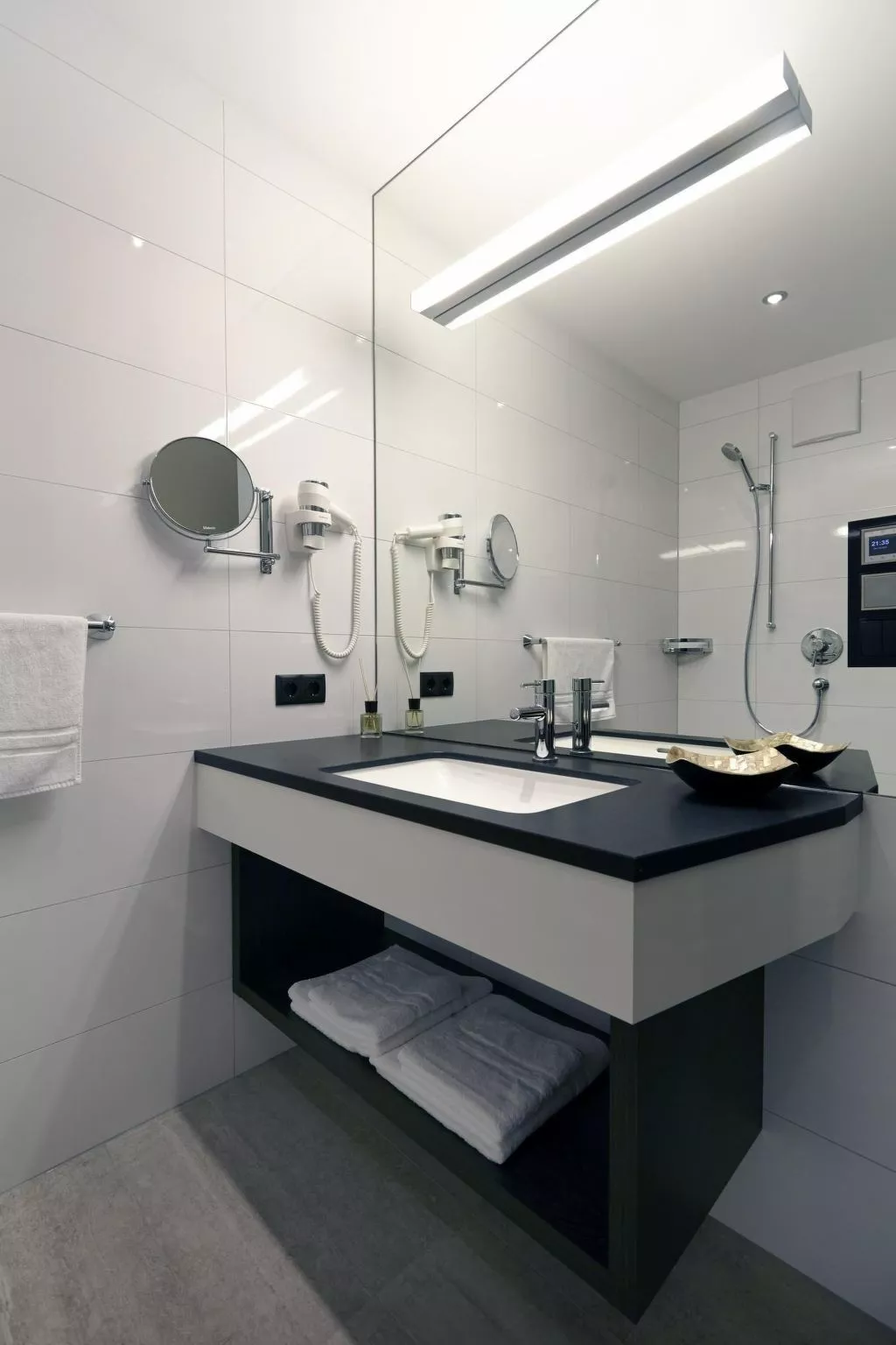 Top Level Apartments - Image-tags.info