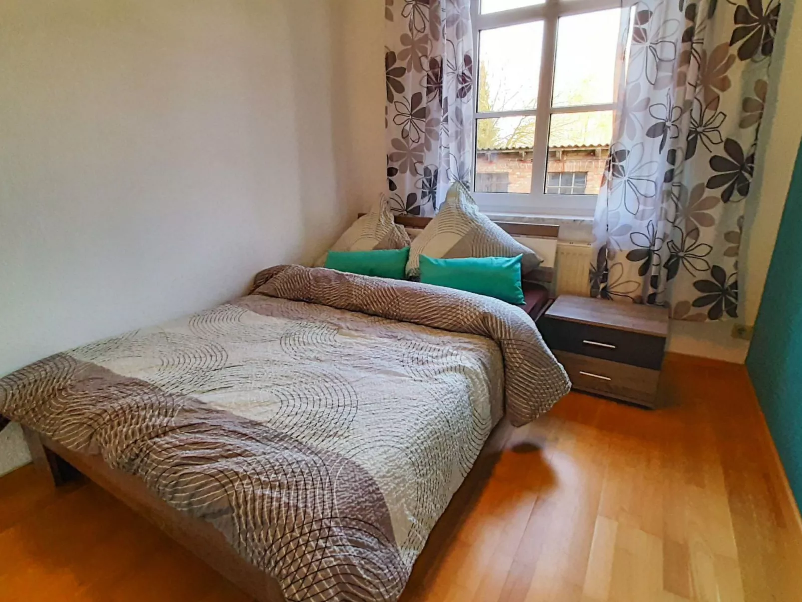 Für 5 Personen  + 1 Kind ca. 110 m&sup2; in Pasewalk, Mecklenburg-Vorpommern (L - Image-tags.info