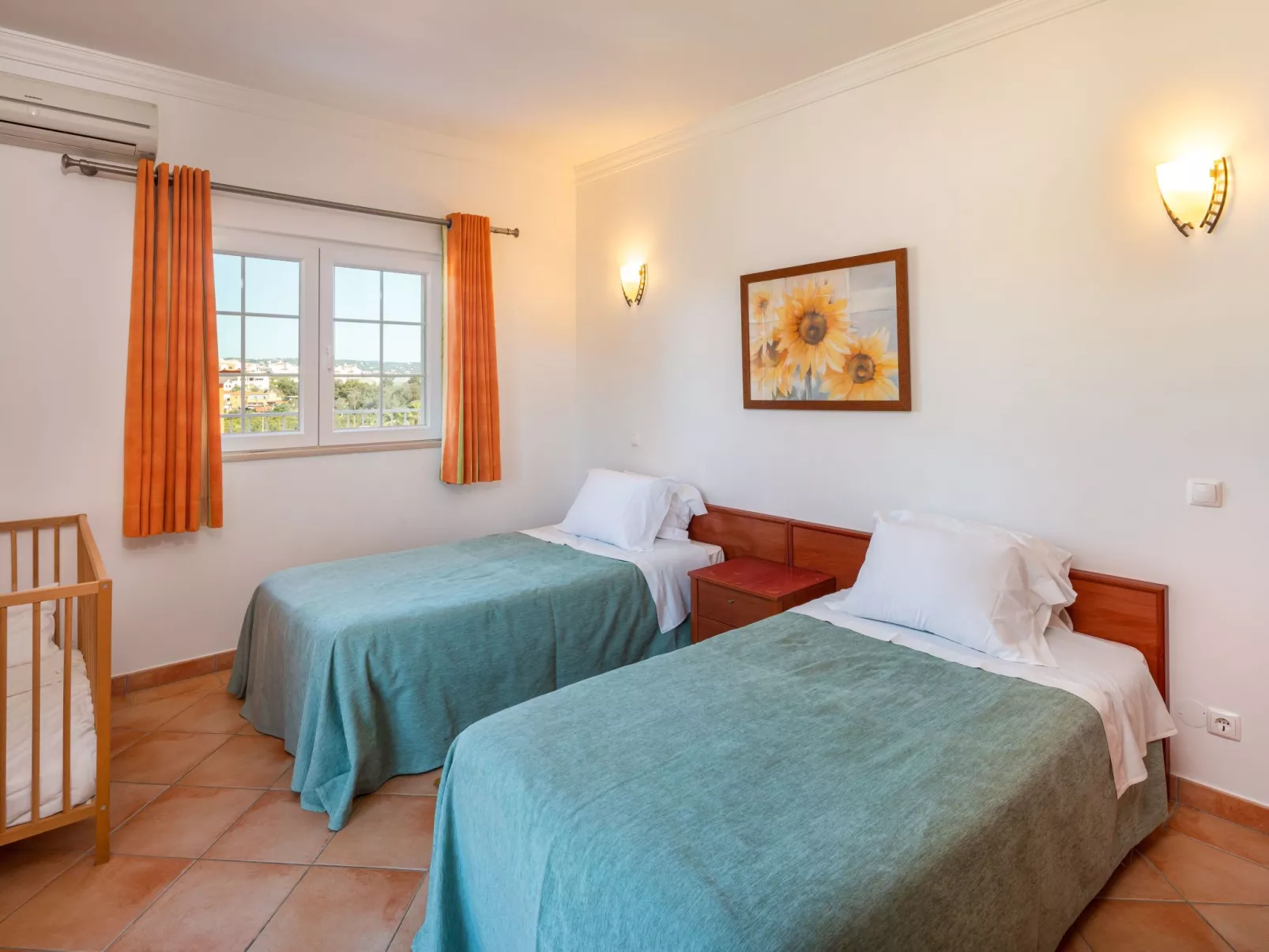 4-Schlafzimmer-Villa R2, Garten, Pool, Strand - Image-tags.info