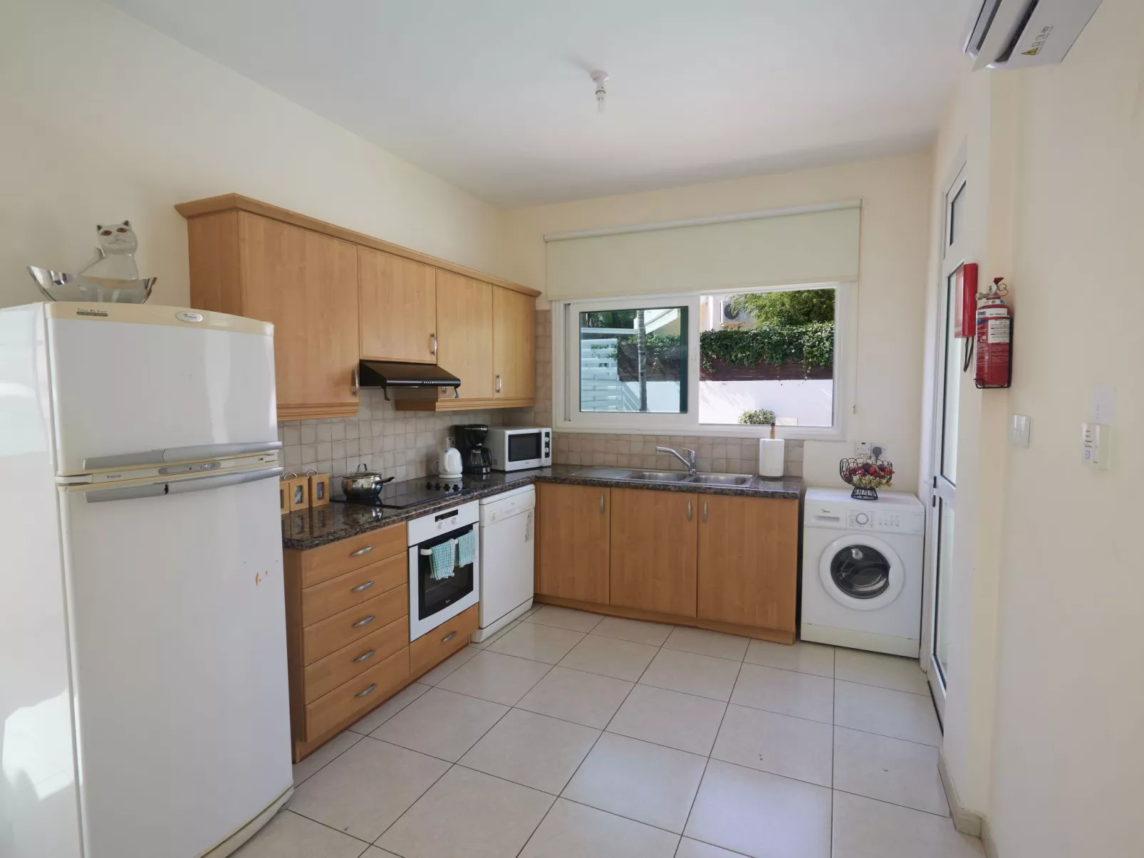 Hübsche Villa mit 3 Schlafzimmern und privatem Pool - Image-tags.info