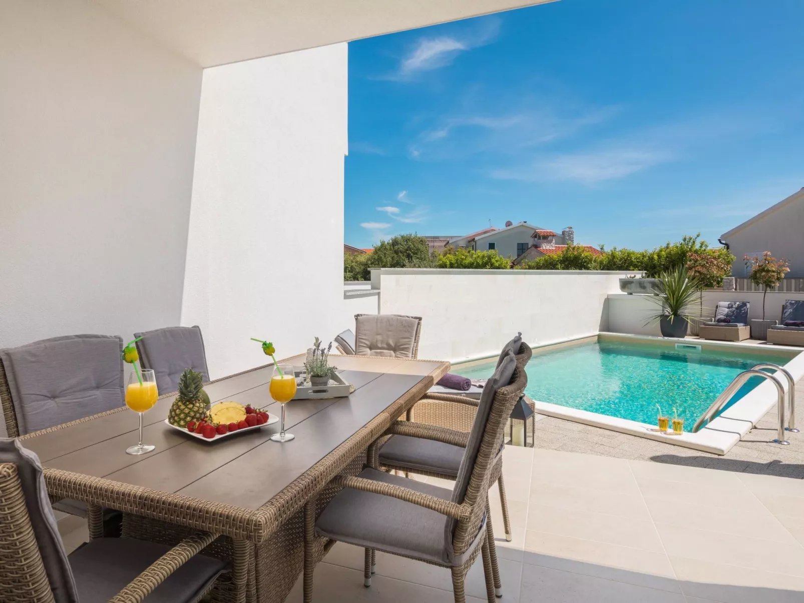 Mit Privatpool für 7 Personen ca. 119 m&sup2; in Jadrija, Dalmatien (Gespanscha - Image-tags.info