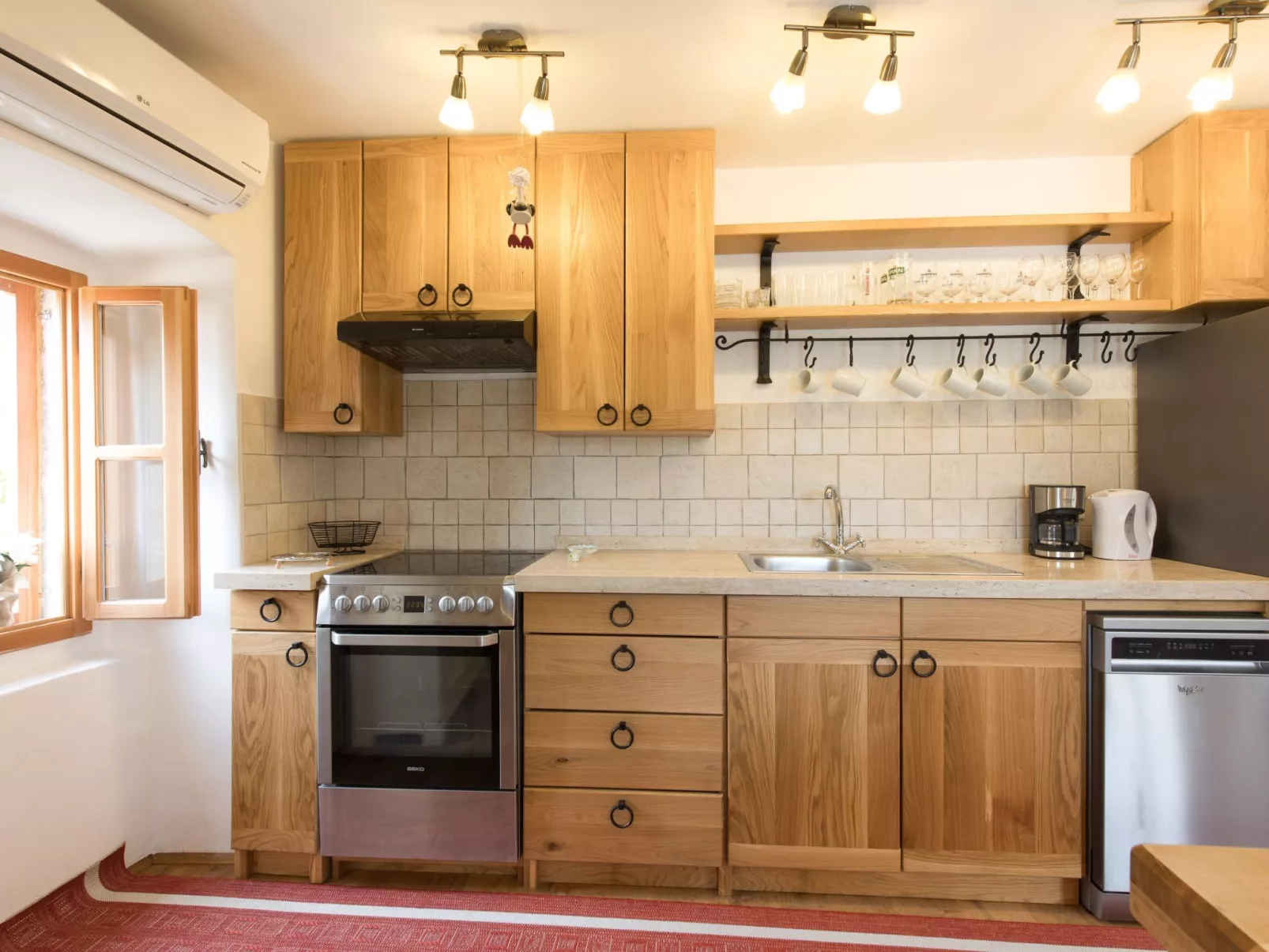 "Villa Nadia" mit eigenem Pool - Image-tags.info