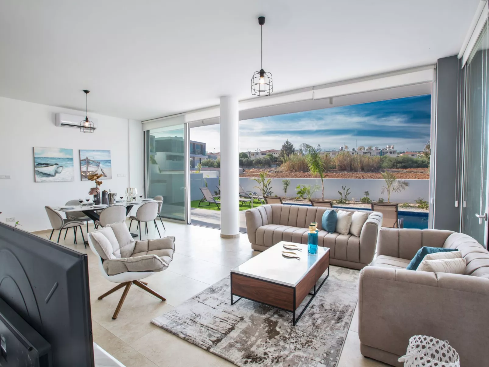 3-Schlafzimmer-Villa mit privatem Pool im Zentrum - Image-tags.info