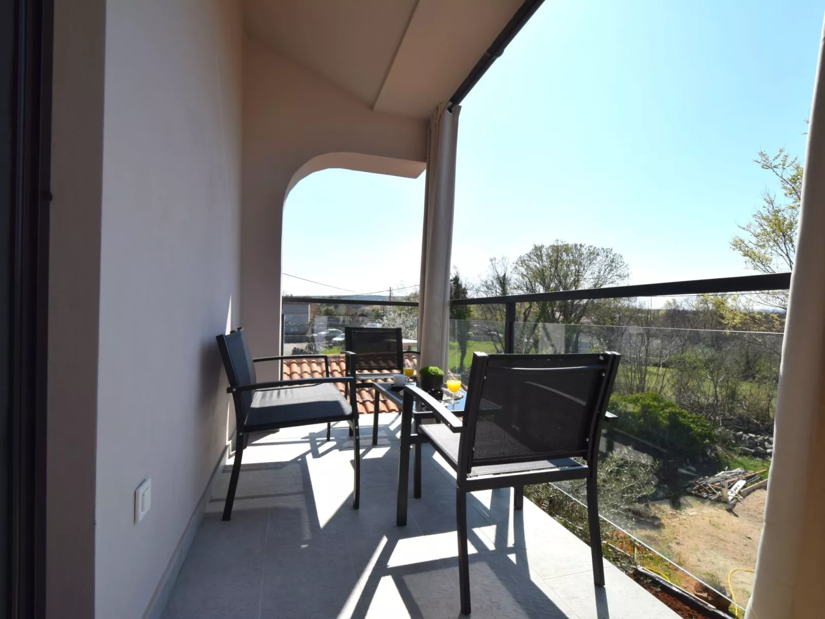 Aki Antonlea - Image-tags.info