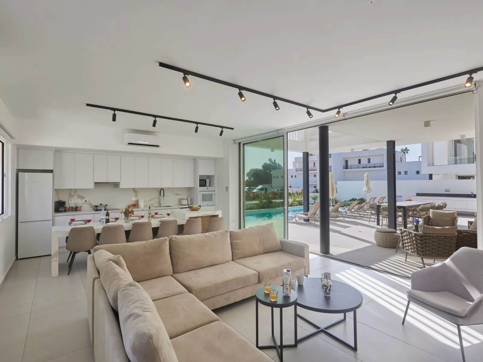 Schönes Ferienhaus Kube 1 in Agia Napa - Image-tags.info