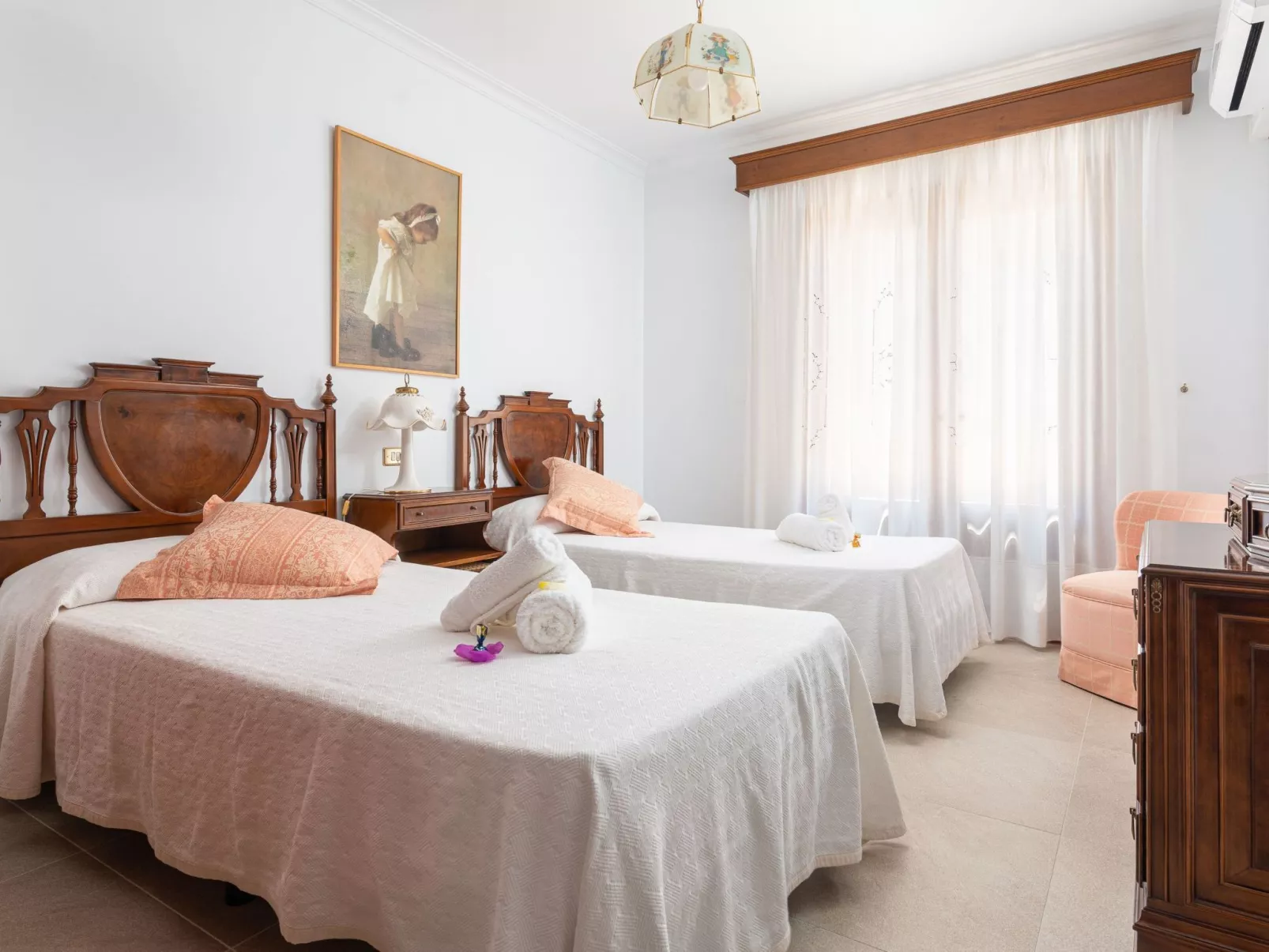 Stilvolle Villa mit Terrasse und Nähe zum Strand - Image-tags.info