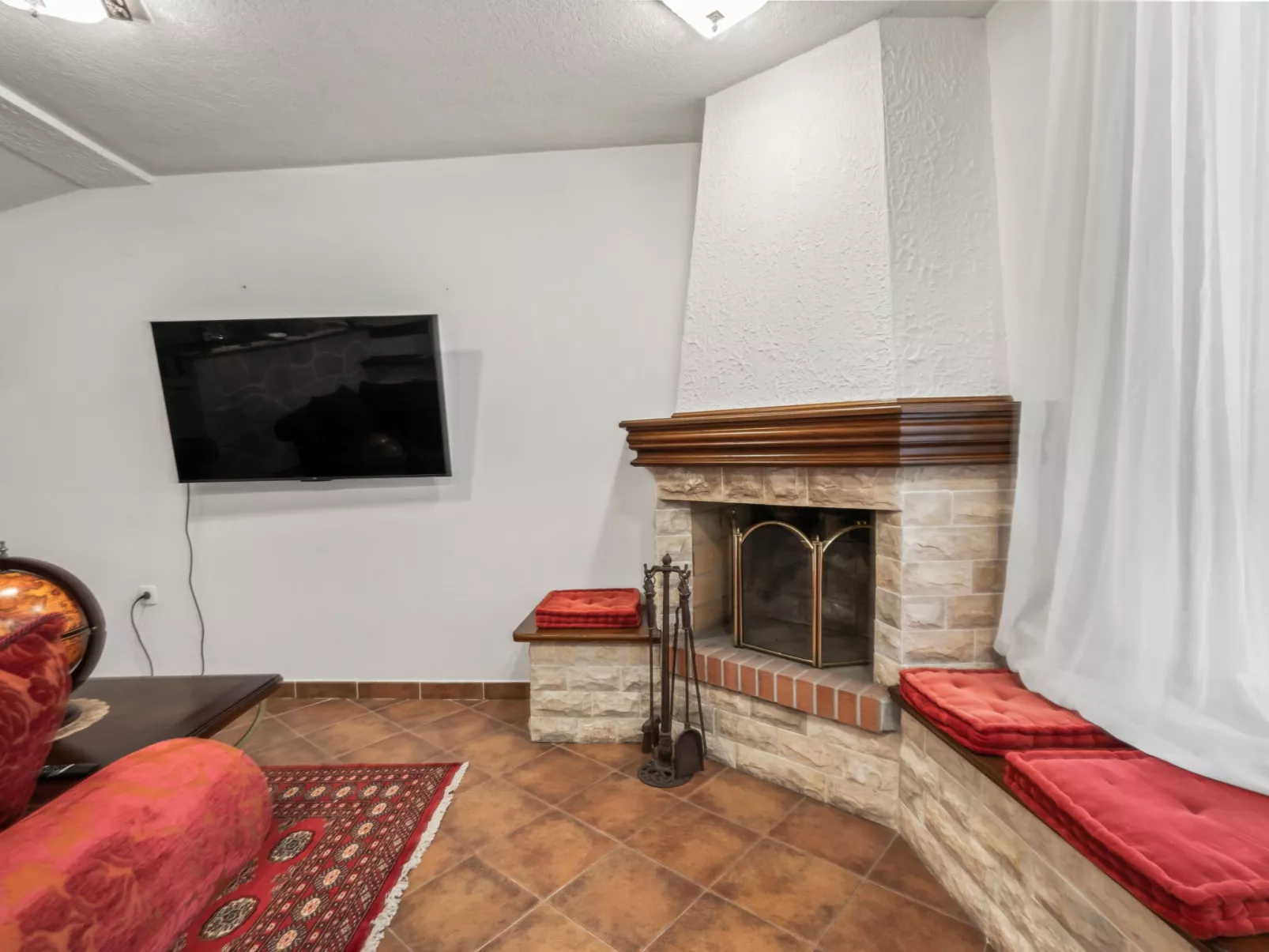 Villa Anna Varos - Image-tags.info