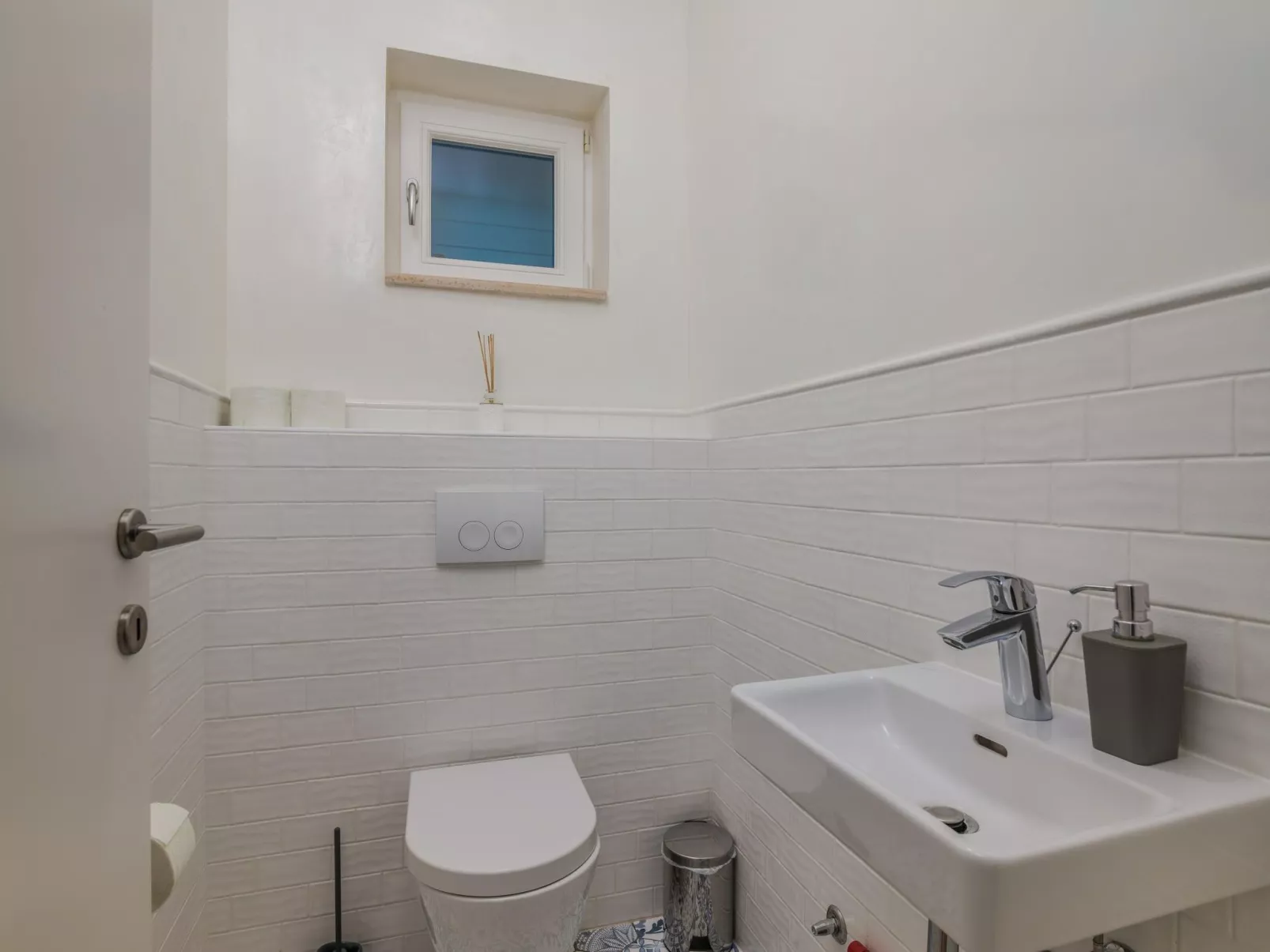 Villa Augusta - Image-tags.info