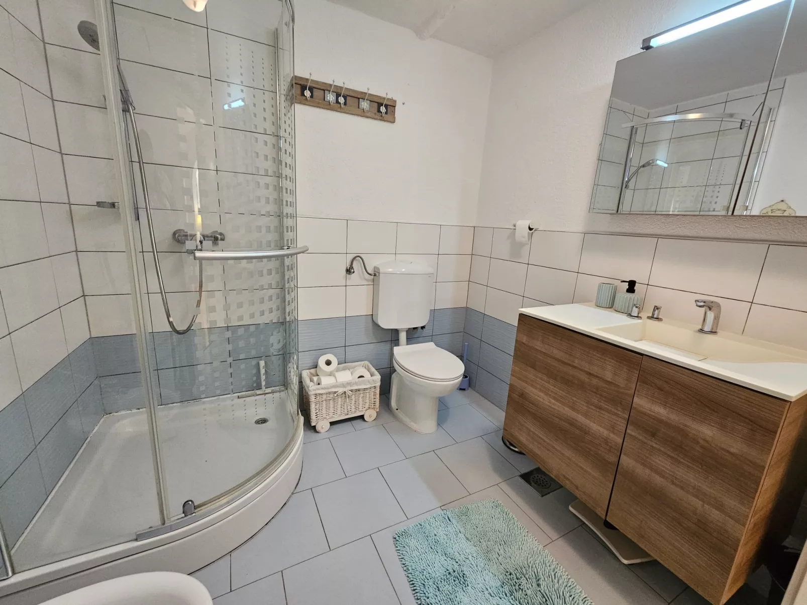 Barbara mit wünderschöne Terrasse - Image-tags.info