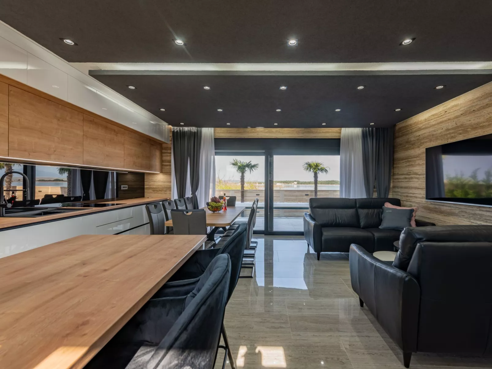 Villa Travera 2 - Binnen