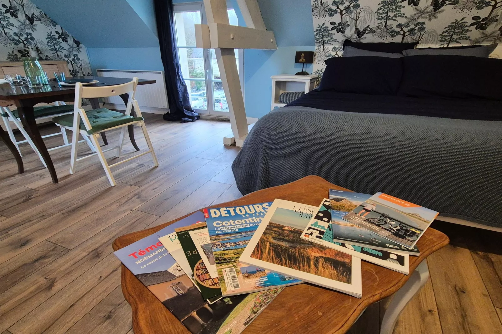 Studio au 1er étage - Slaapkamer