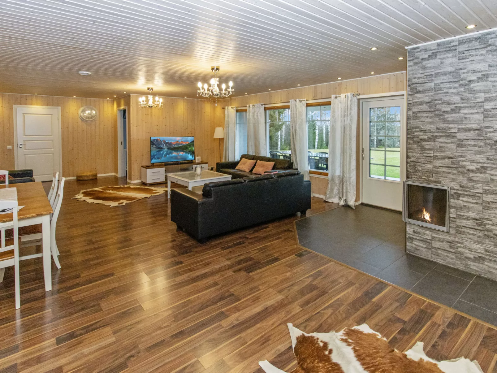 Villa kupsala - Binnen