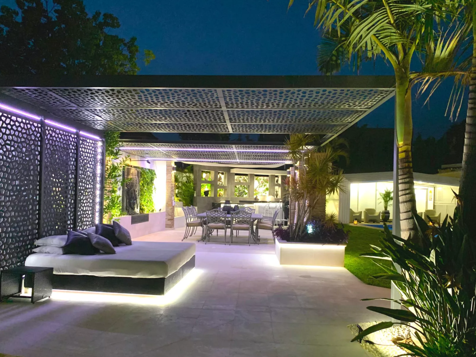 In der Nähe des Strandes, beheiztes Schwimmbad, Spielraum, Spielzimmer, etc - Binnen