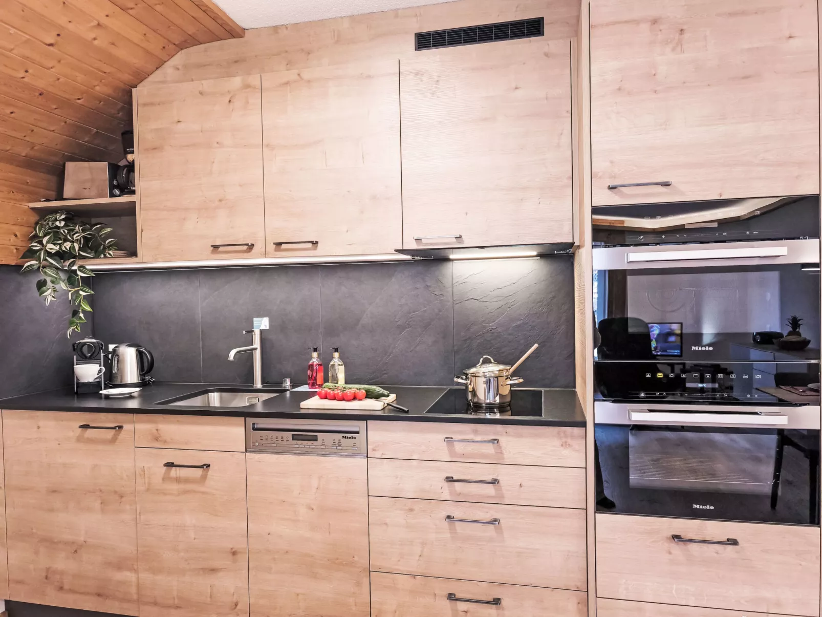 Eiger Residence Apt.A/425-Binnen