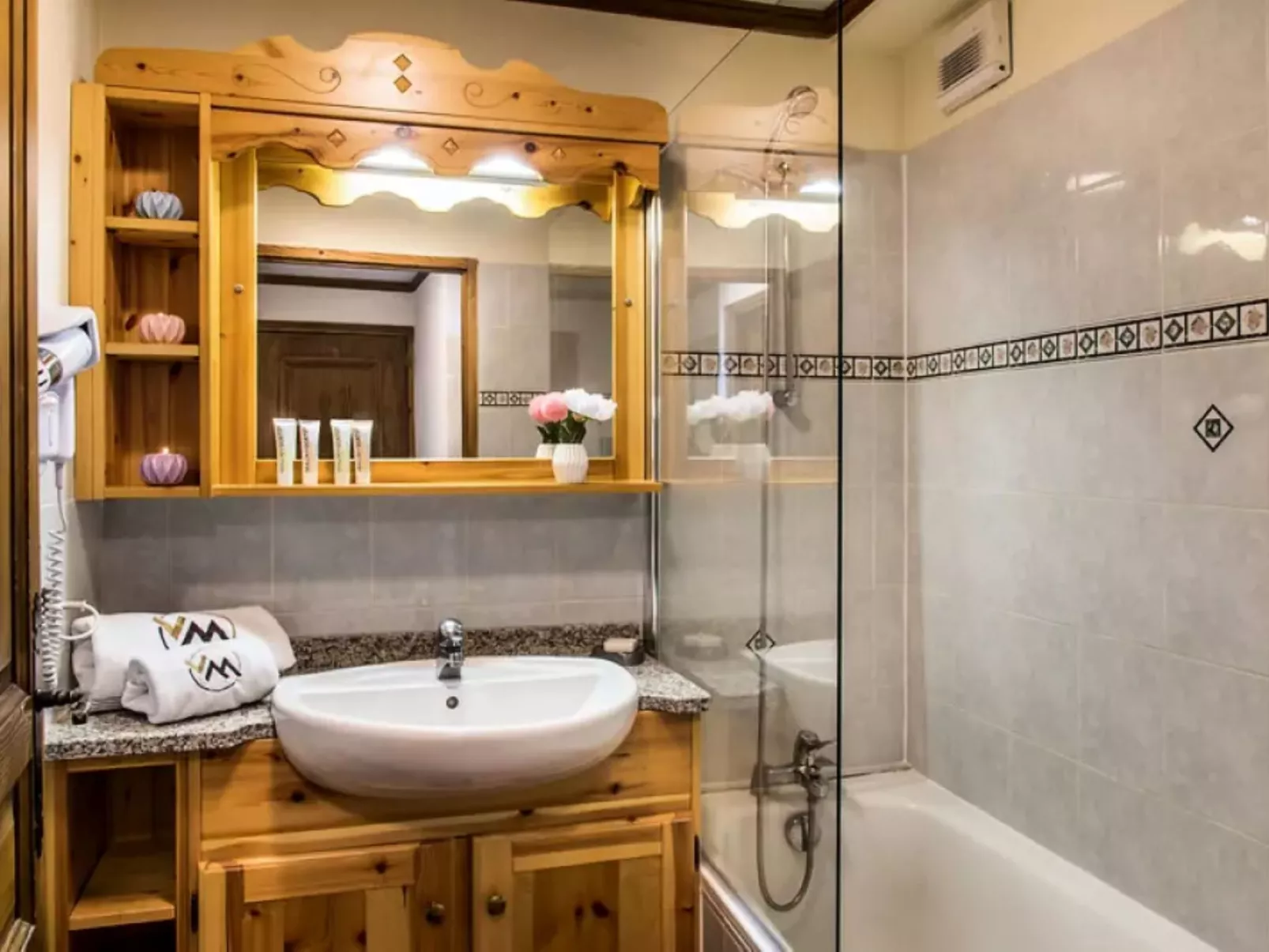 Village Montana-Binnen