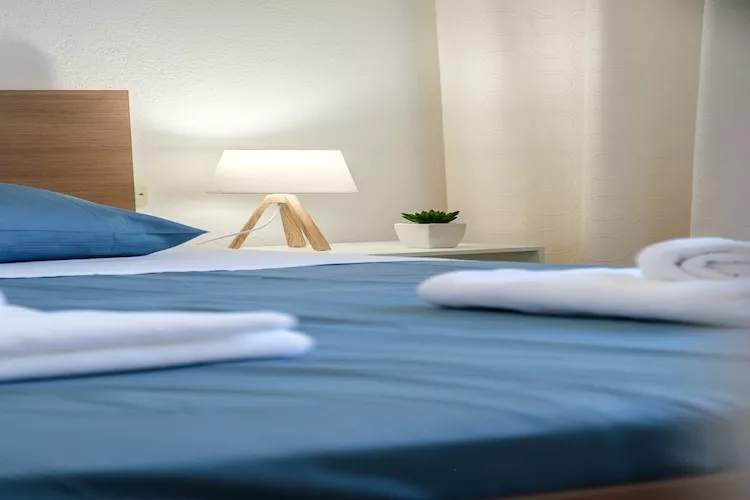 Sunset view apartment - One bedroom apartment with balcony and sea view-Slaapkamer