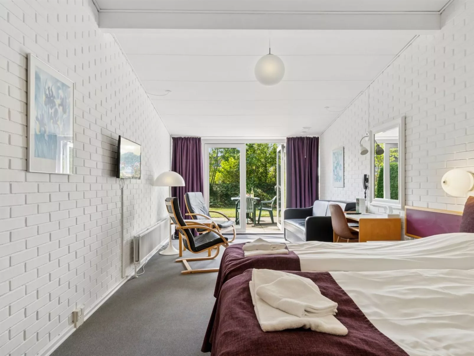 "Bengta" - 250m from the sea - Binnen