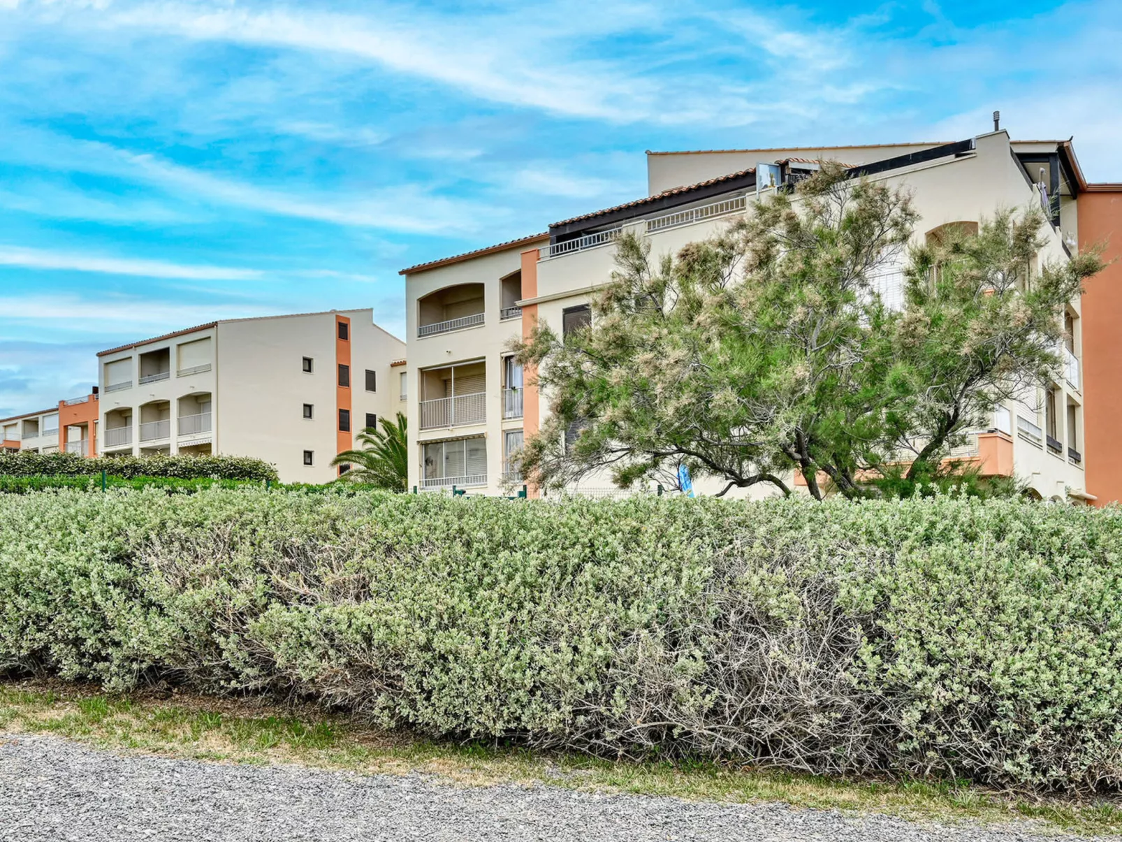 Les Indes Galantes E-Buiten