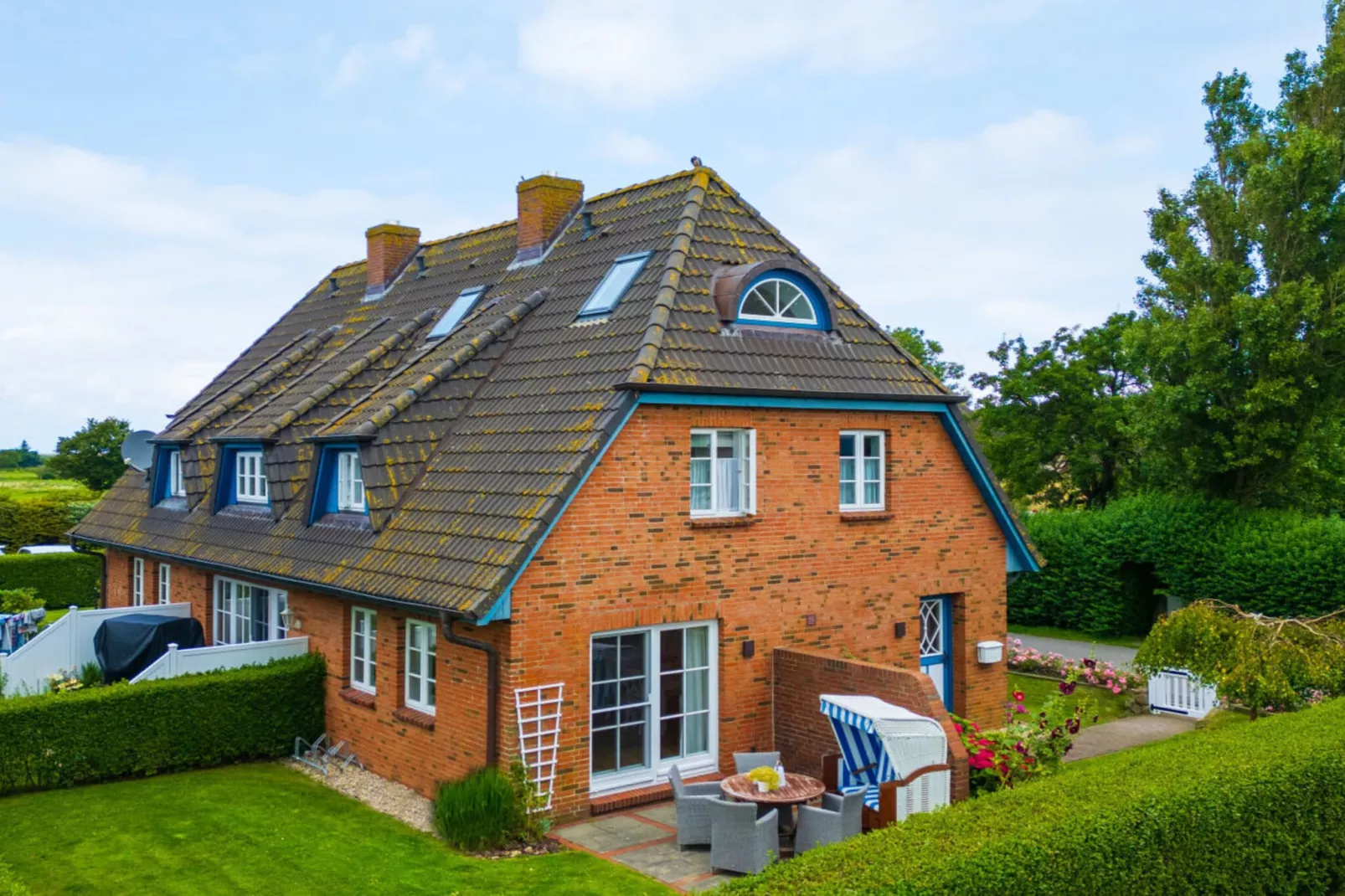 561504-Buitenkant zomer