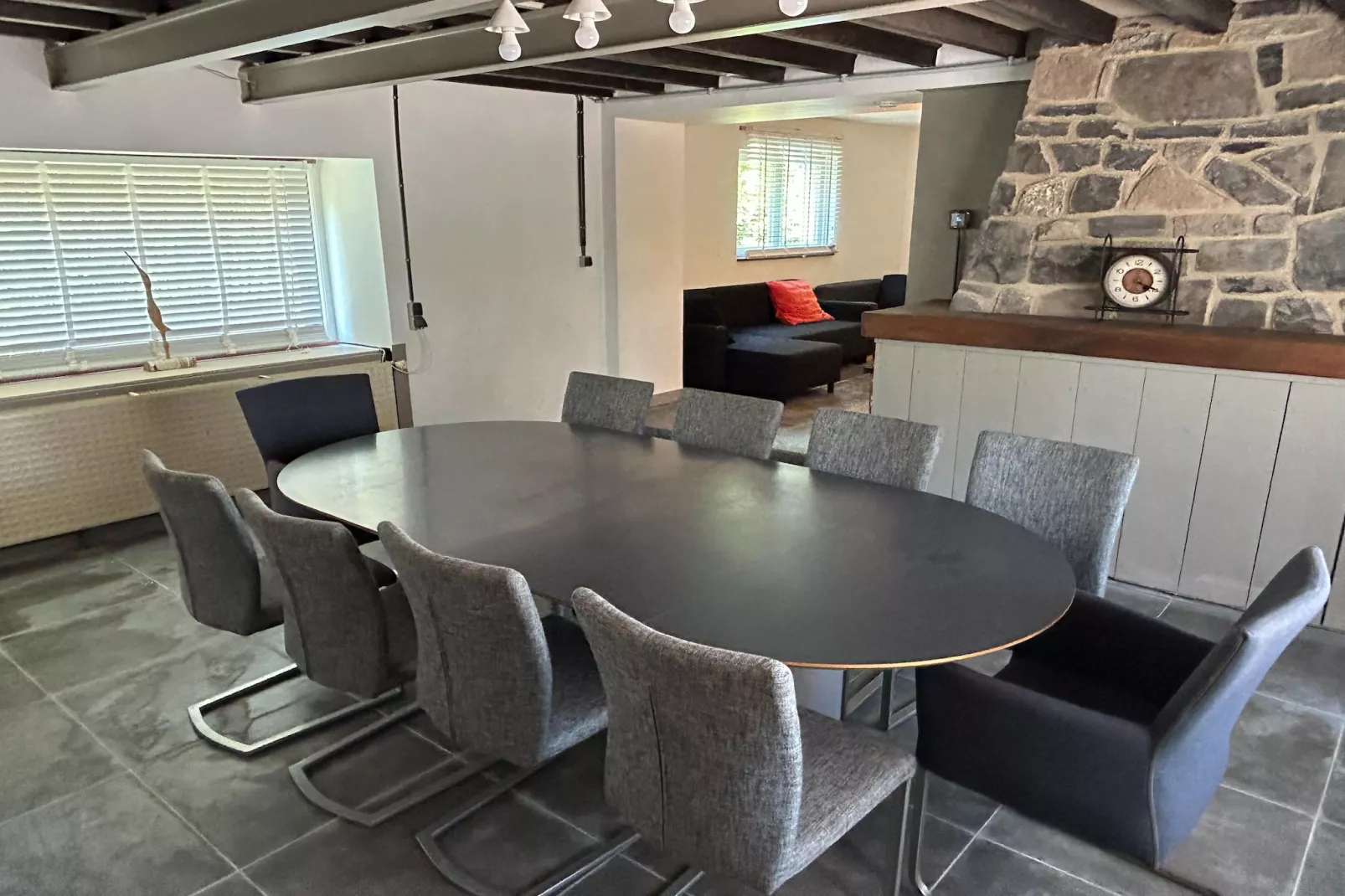 L'Ecureuil Blanc-Eetkamer