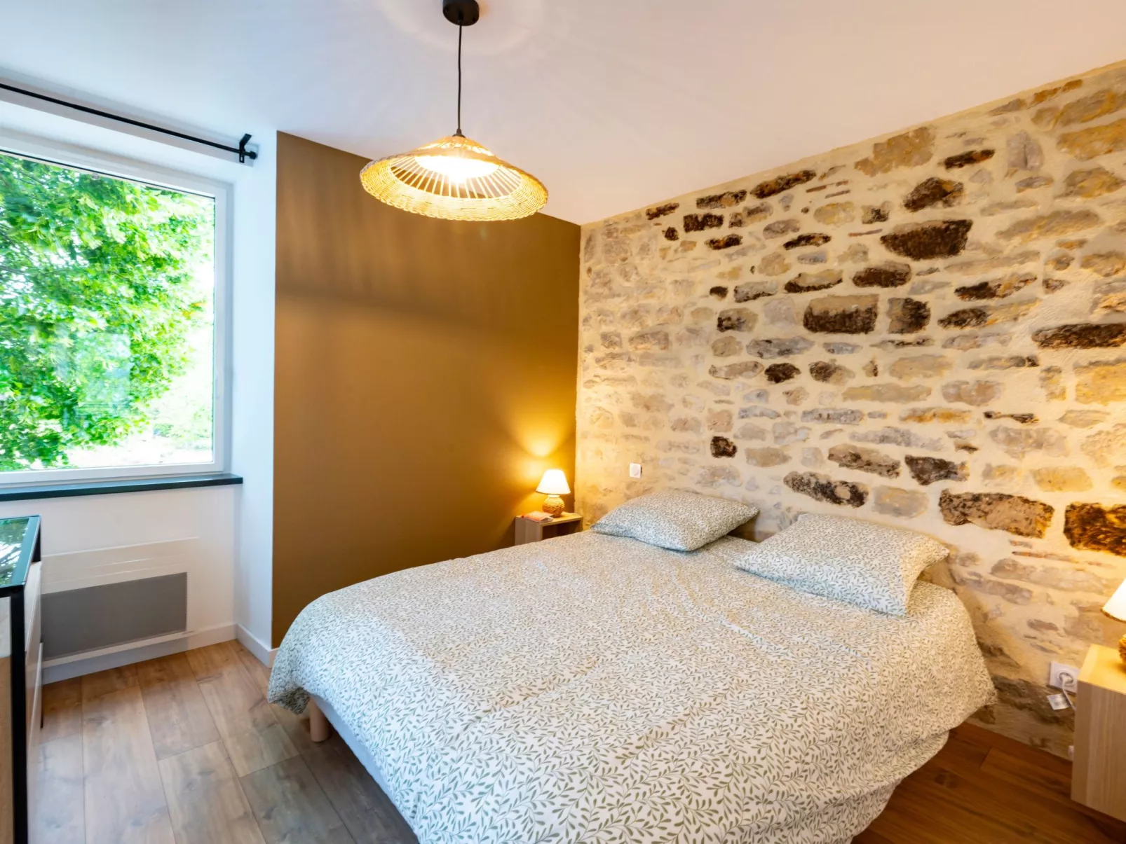 Domaine "Les Haut" mit eigenem Garten-Binnen