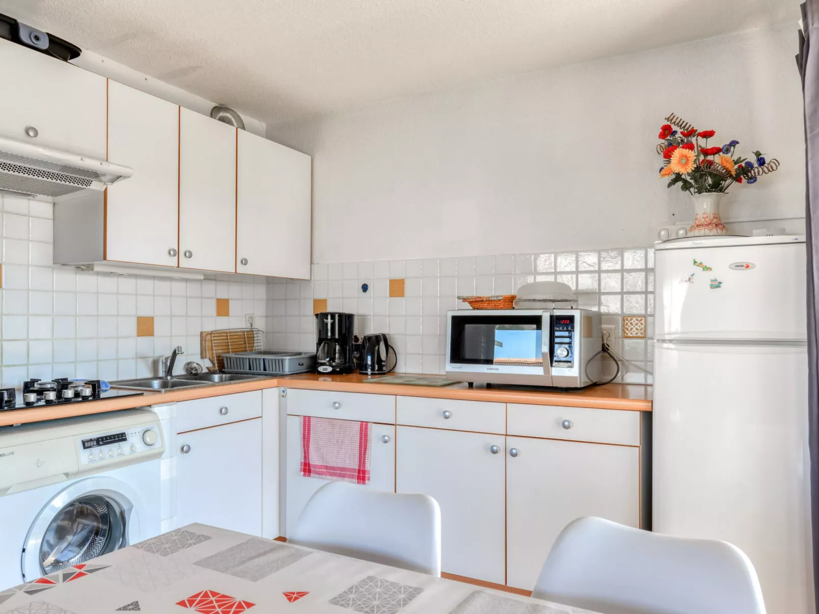 Les Maldives B-Binnen