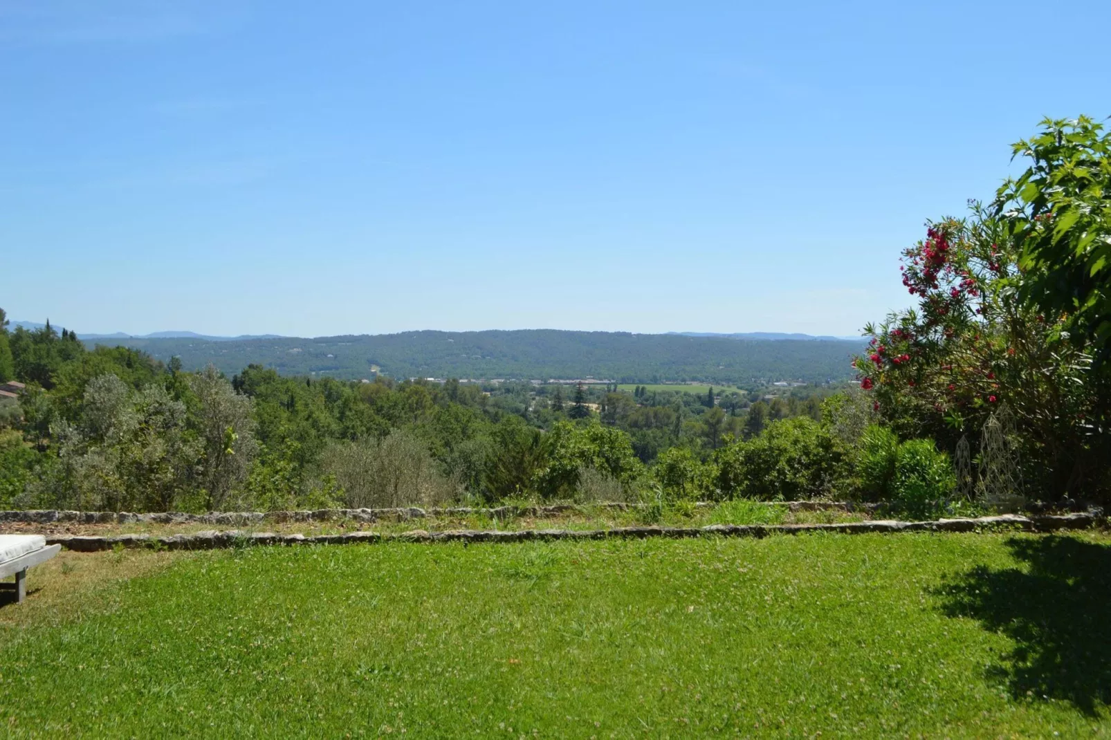 Villa la vue Tourrettane-Tuinen zomer