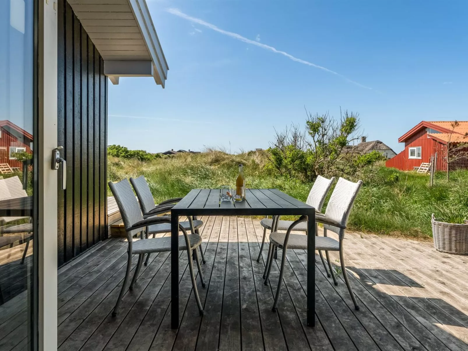 "Askrik" - 350m from the sea - Buiten