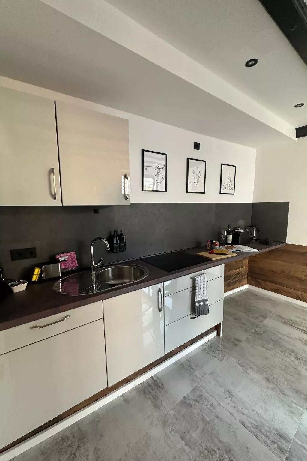 Charmante Fewo mit Dachterrasse, Wintergarten top - Image-tags.info