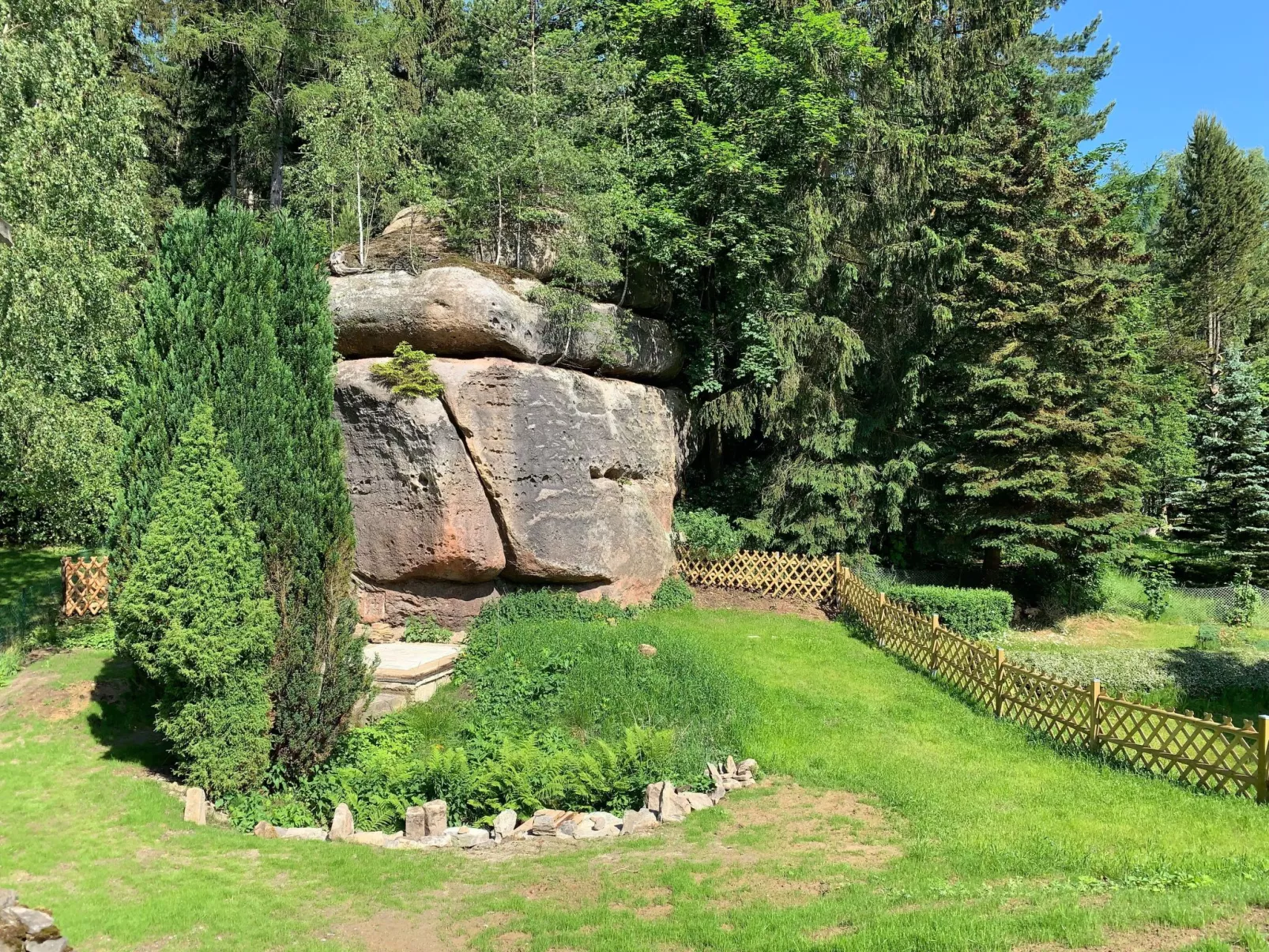 Waldferienhaus Dunja mit Sauna, Whirlpool, direkt am Waldrand, Kletterfelsen - Image-tags.info