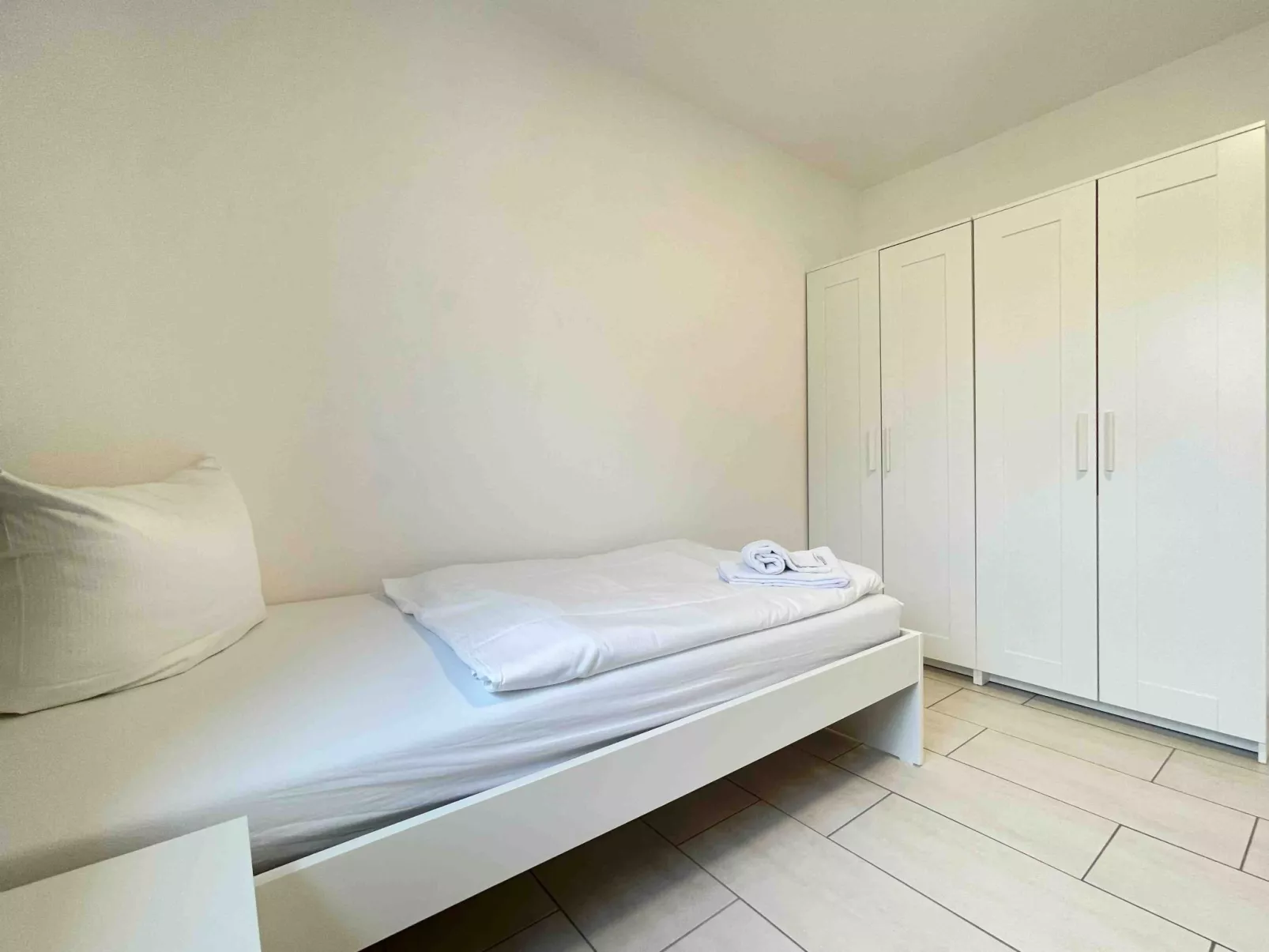 MAX115 - Image-tags.info