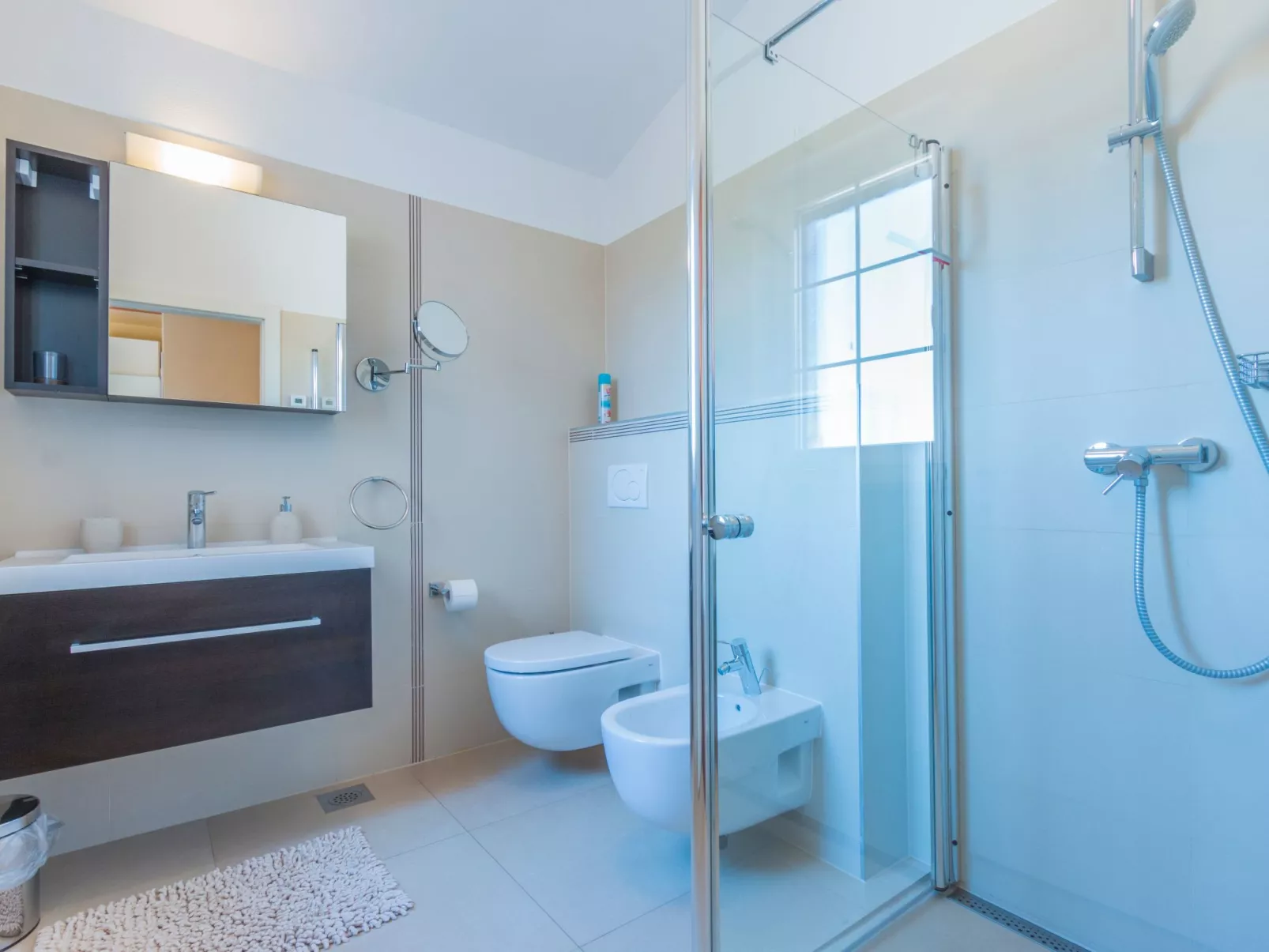 In Pomer mit privatem beheizten Pool und Meerblick - Image-tags.info