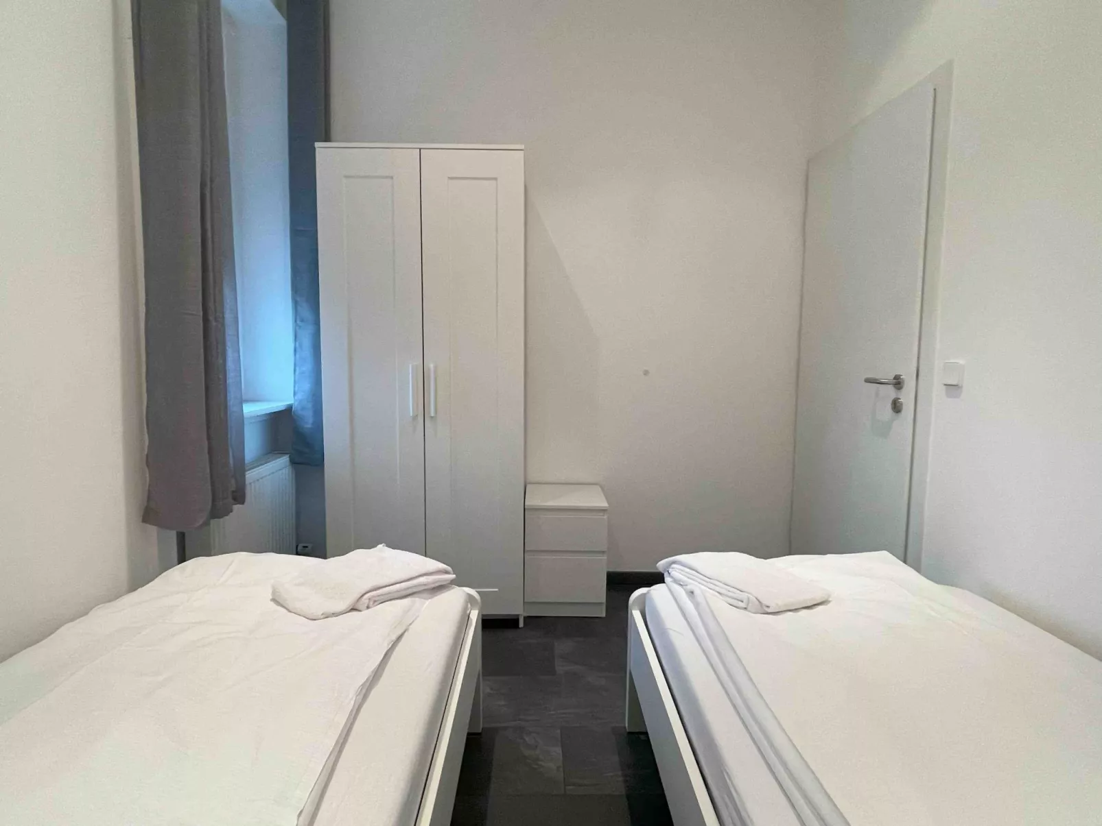 R111 - Image-tags.info