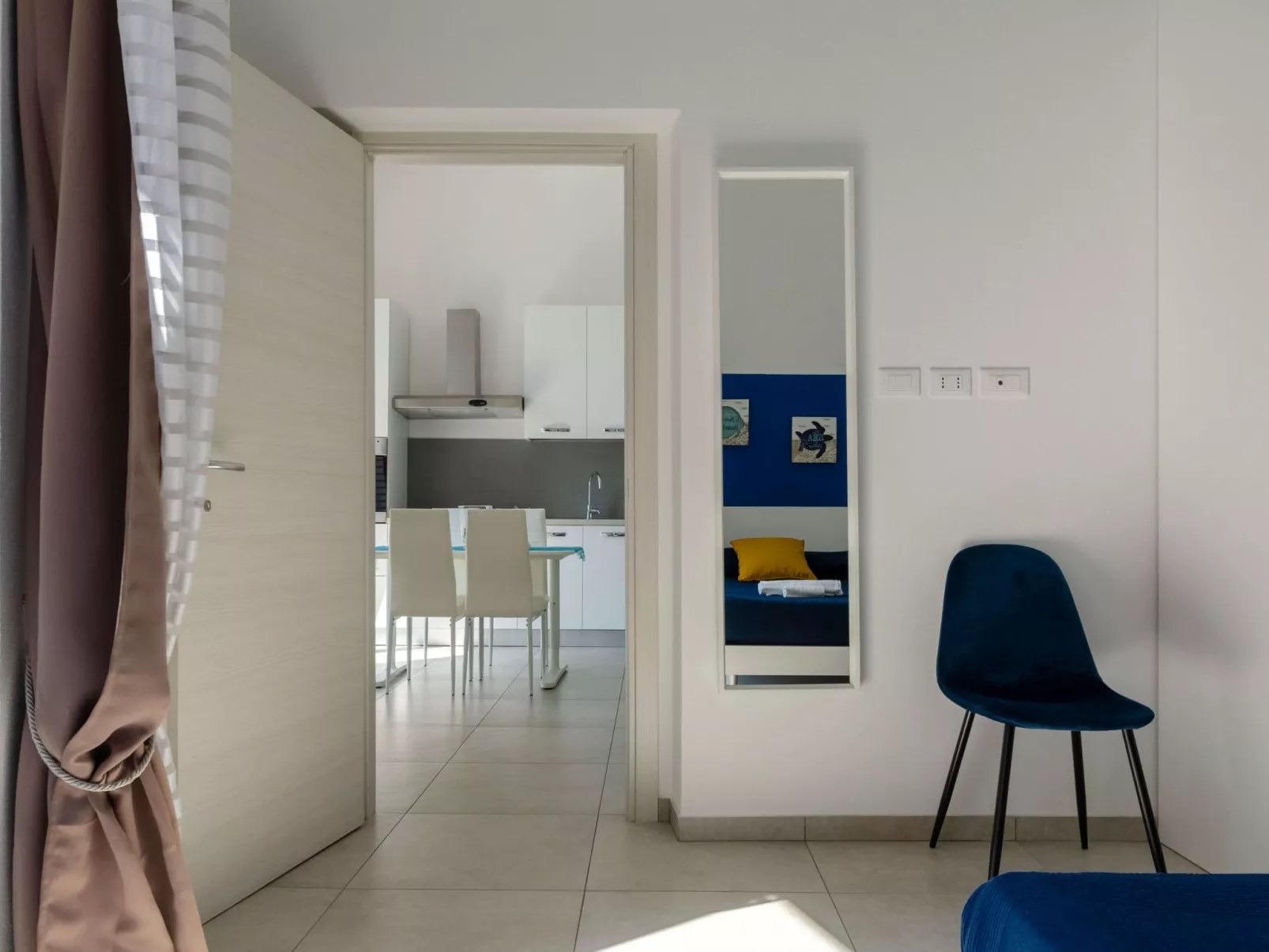 Wohnung mit Meerblick und privater Garage - Image-tags.info