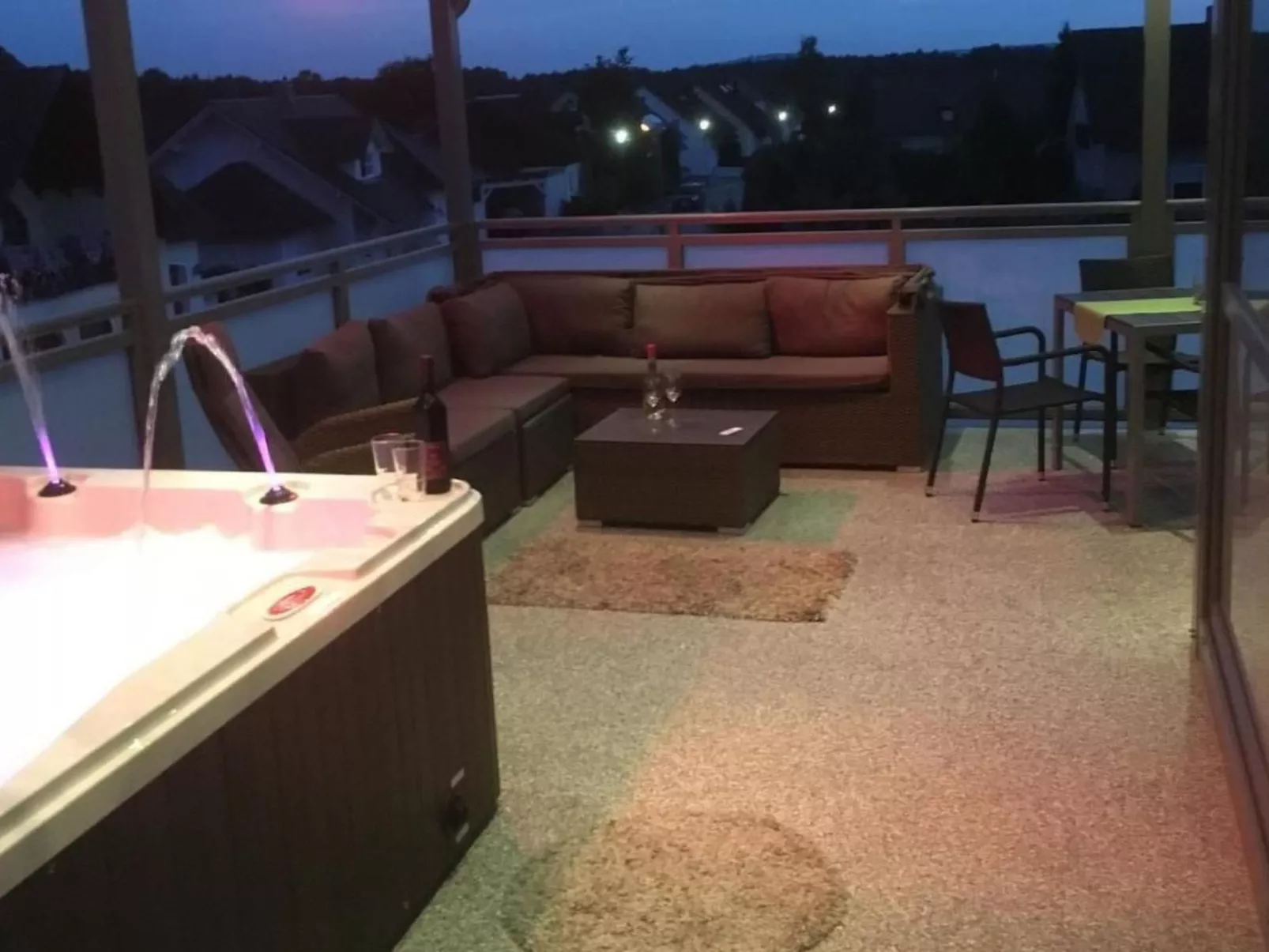 In Heselbach mit Grill, Whirlpool und Garten - Image-tags.info