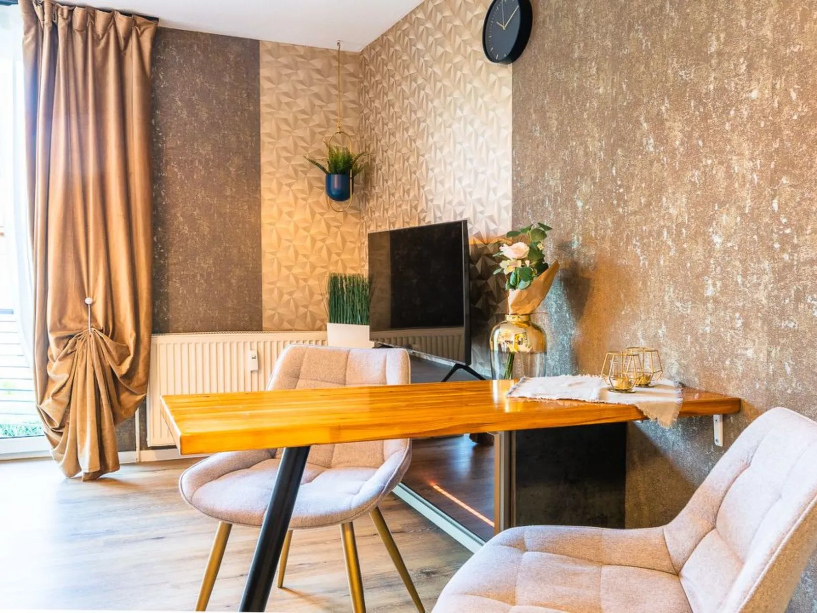 Golden Nugget - Image-tags.info